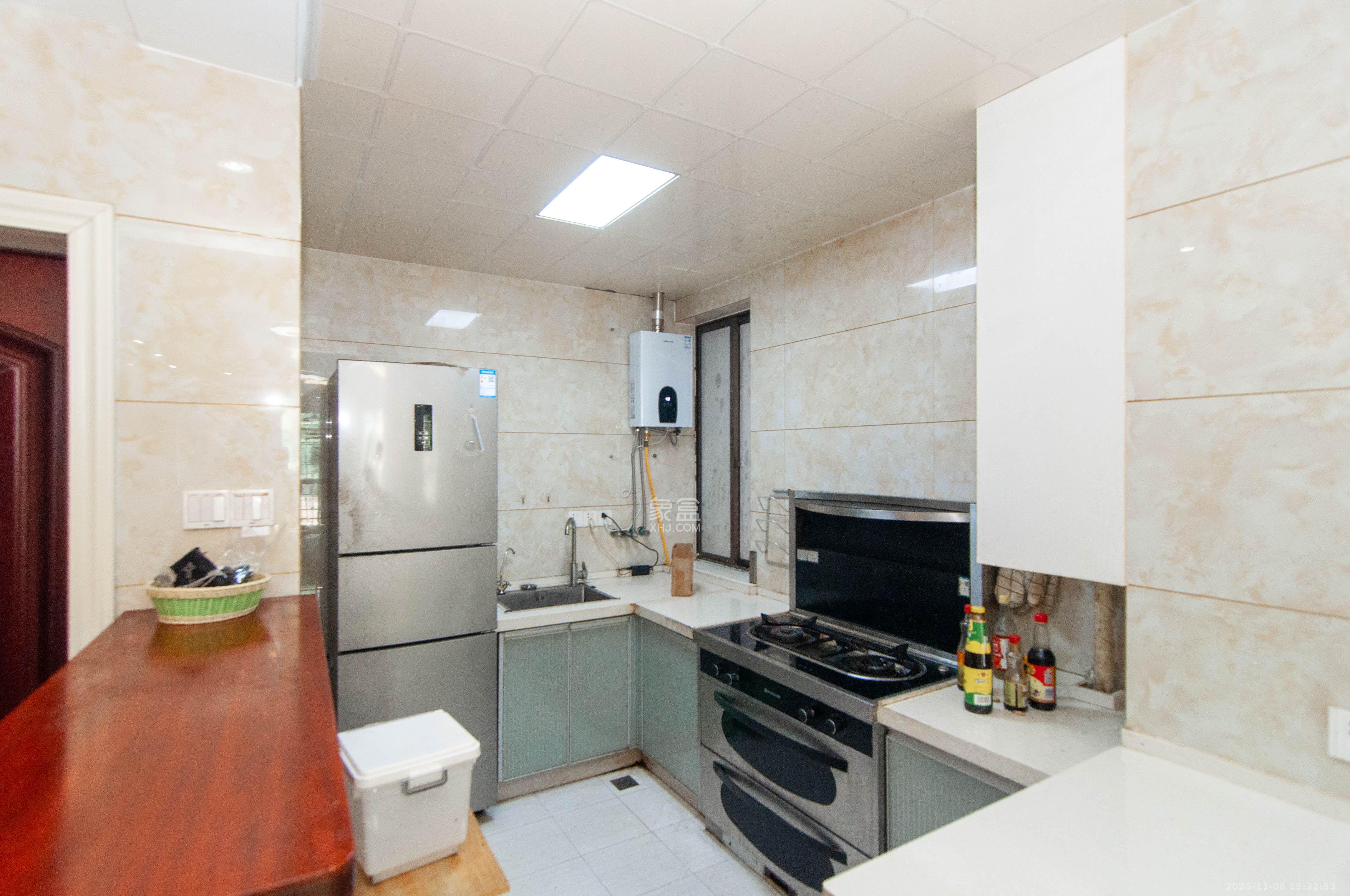 麓谷燕园(燕山公寓) 2室2厅1卫 2200.0元/月 麓谷燕园(燕山公寓) 2室2厅1卫 2200.0元/月室内图