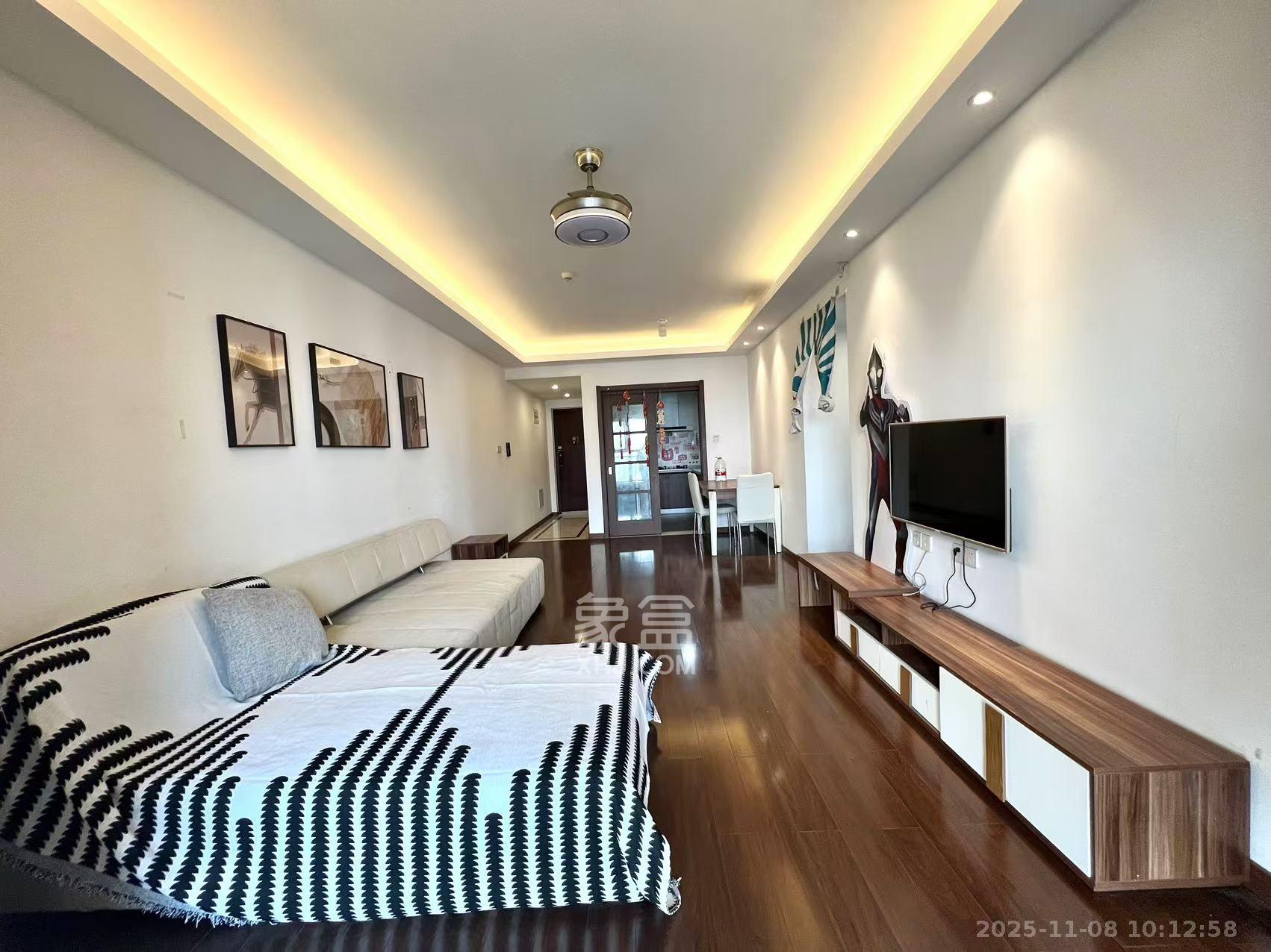 万科里金域国际 3室2厅2卫 3500.0元/月 万科里金域国际 3室2厅2卫 3500.0元/月室内图