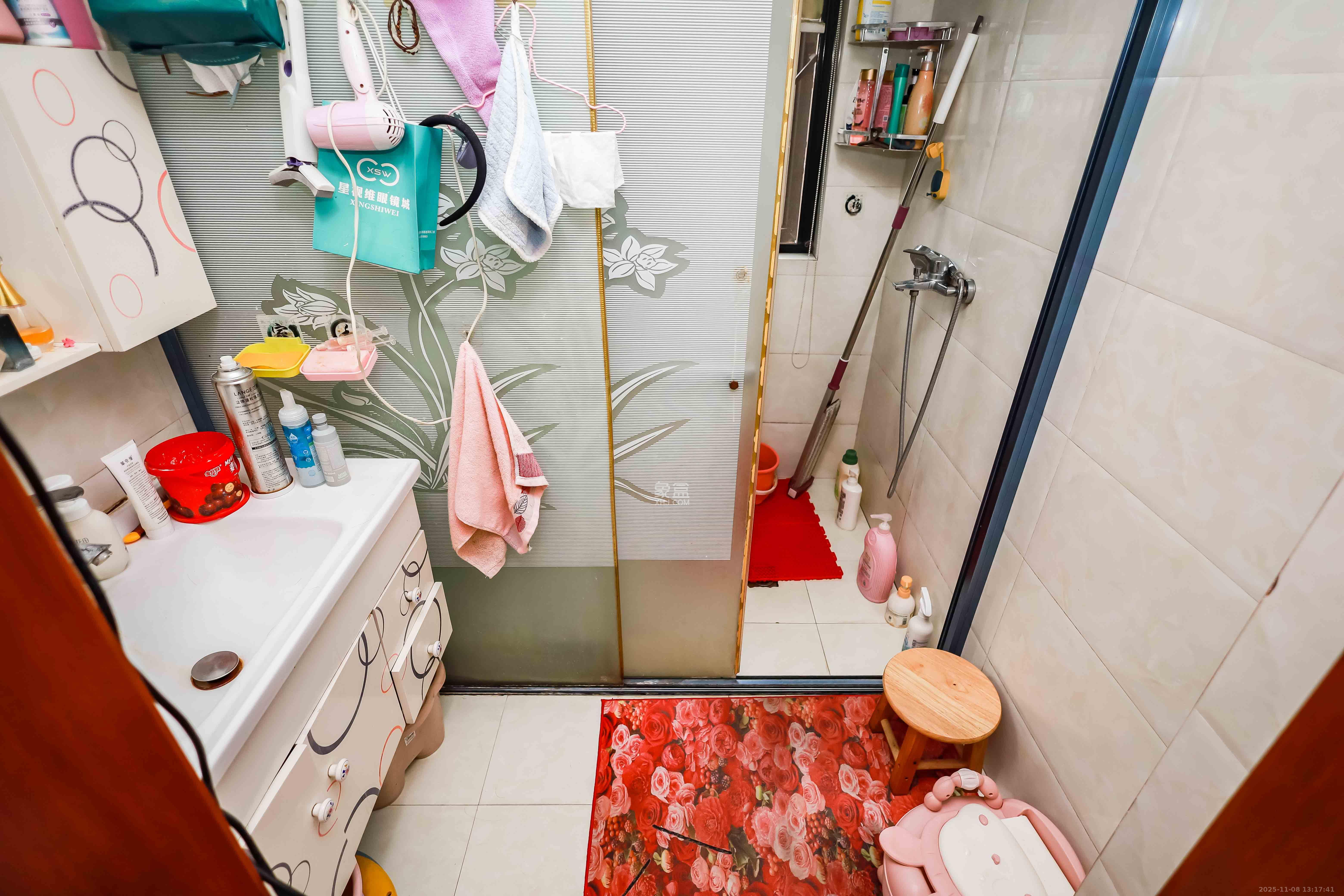 金科东方大院三四期 2室1厅1卫 58.0万 金科东方大院三四期 2室1厅1卫 58.0万卫生间