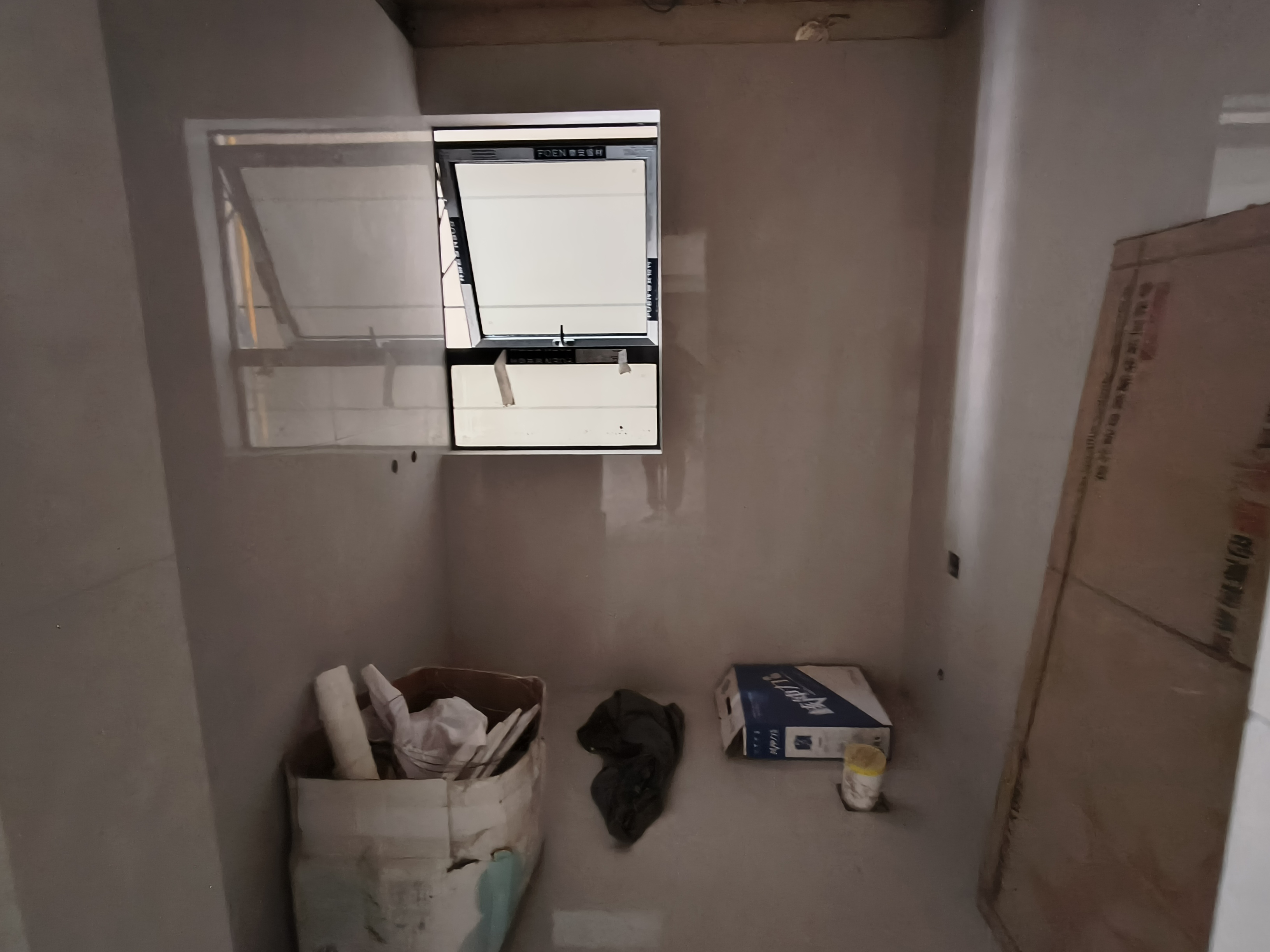 荣盛花语书苑  3室2厅2卫    2200.0元/月室内图