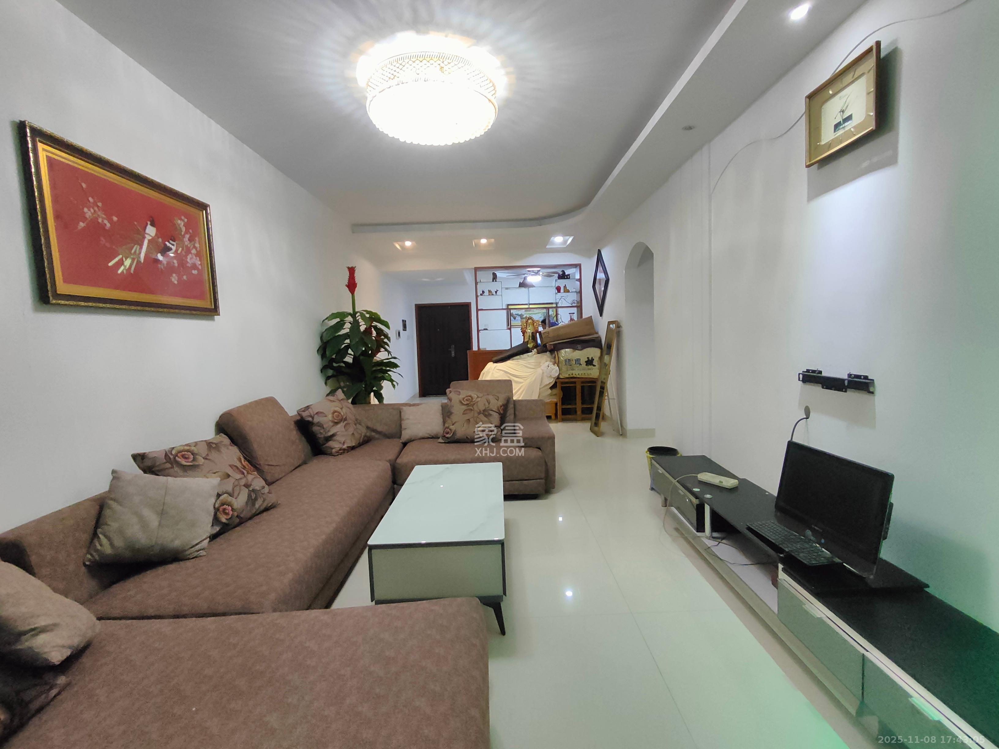 金领家族  2室1厅1卫    1800.0元/月室内图