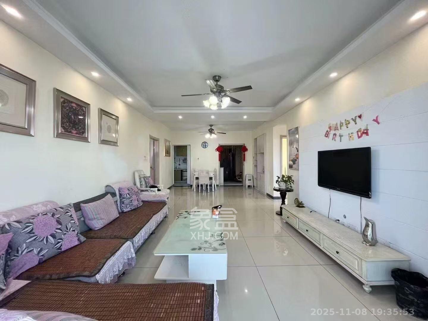 圆梦完美生活  3室2厅2卫    2000.0元/月