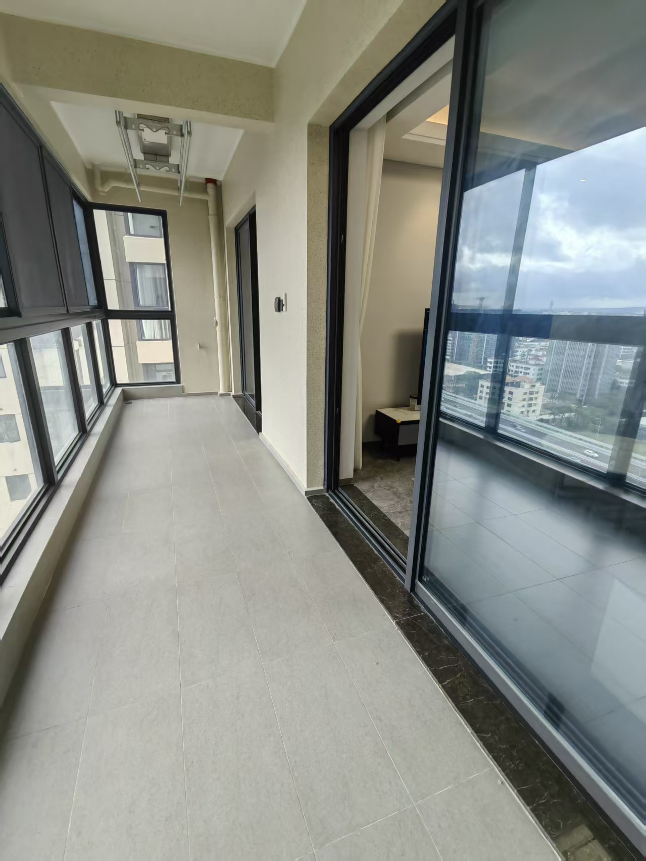 仁恒海棠公园(二期) 3室2厅2卫 6500.0元/月 仁恒海棠公园(二期) 3室2厅2卫 6500.0元/月室内图