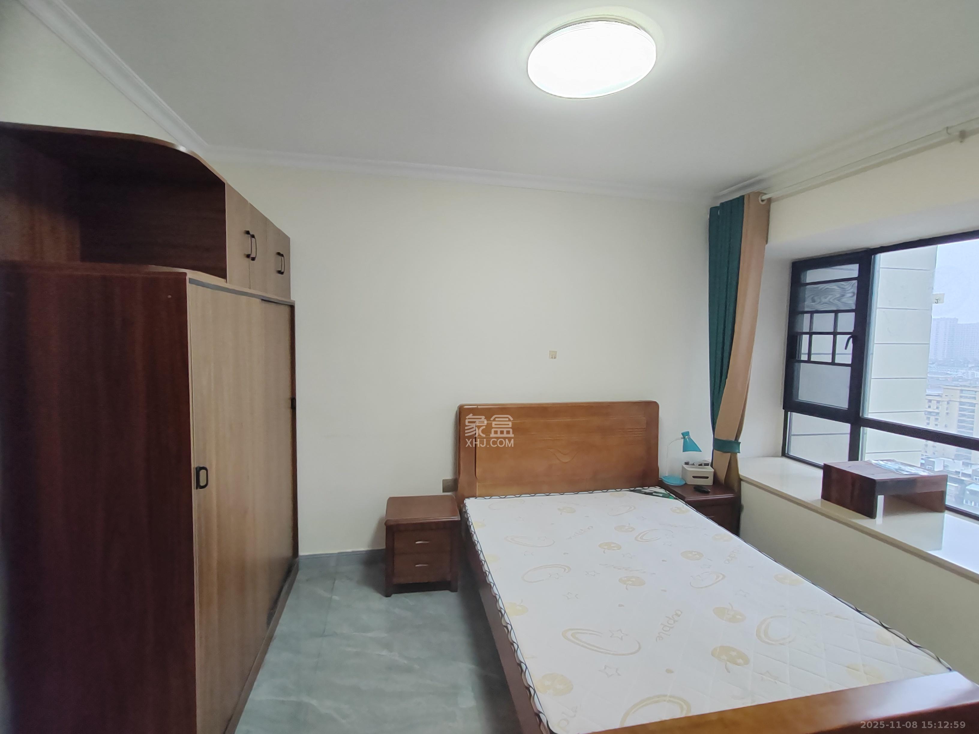 尚清雅苑 3室2厅2卫 4600.0元/月 尚清雅苑 3室2厅2卫 4600.0元/月室内图