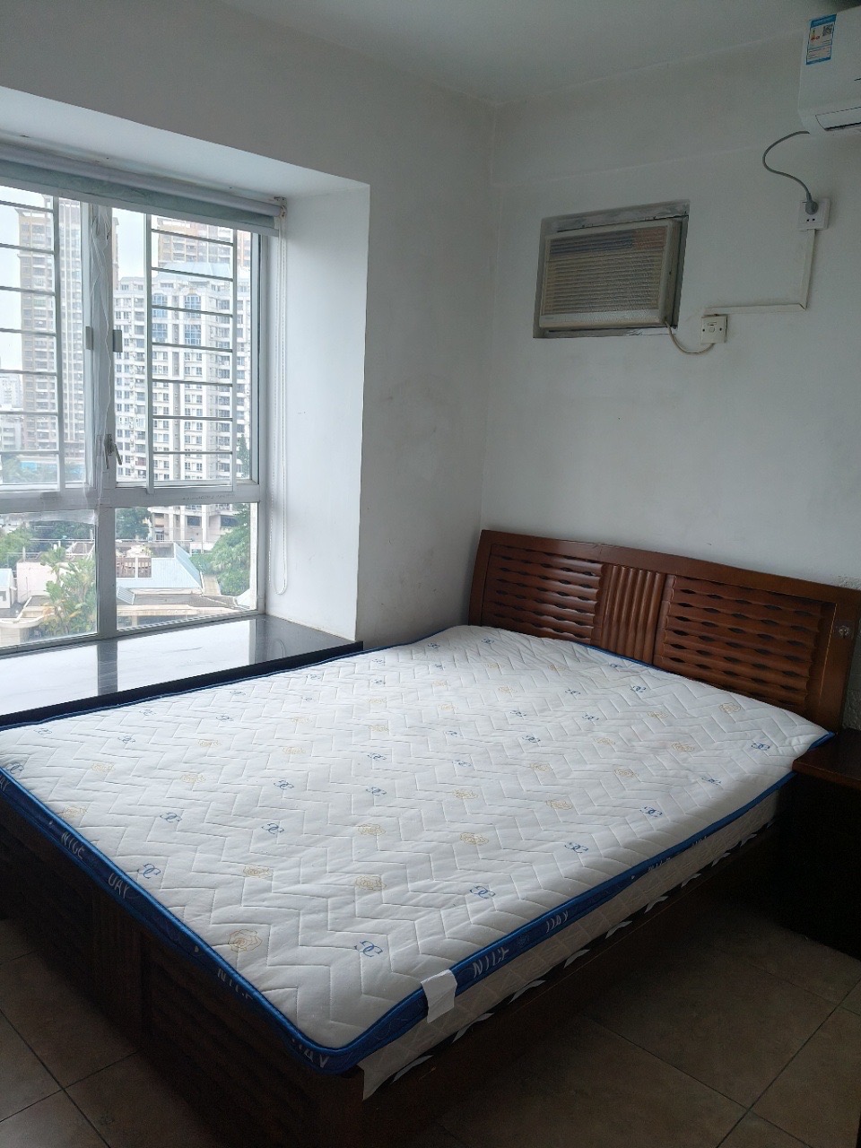 银谷苑 3室2厅2卫 77.0万 银谷苑 3室2厅2卫 77.0万客厅