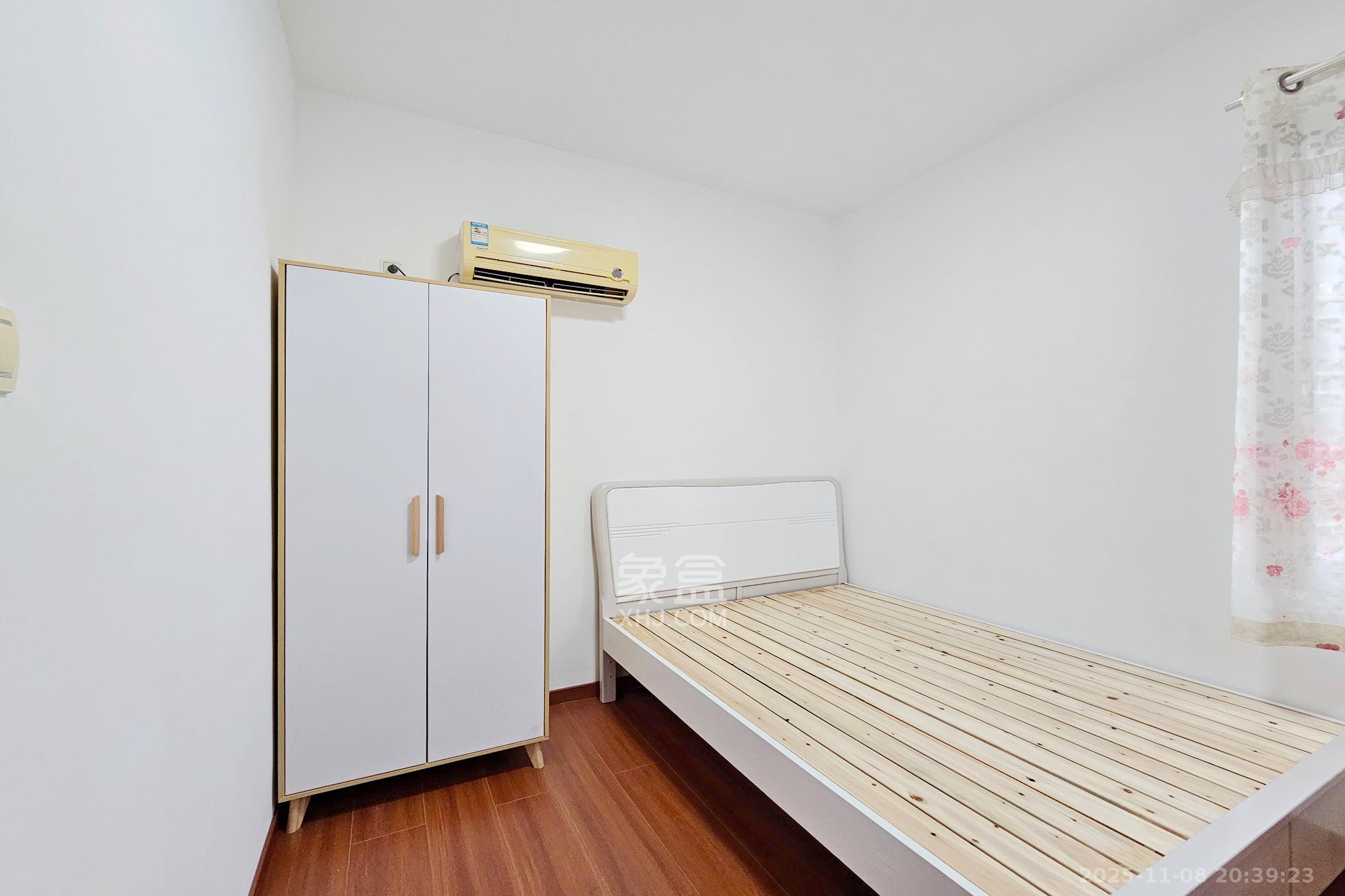 茂华国际湘 1室2厅1卫 70.0万 茂华国际湘 1室2厅1卫 70.0万卧室