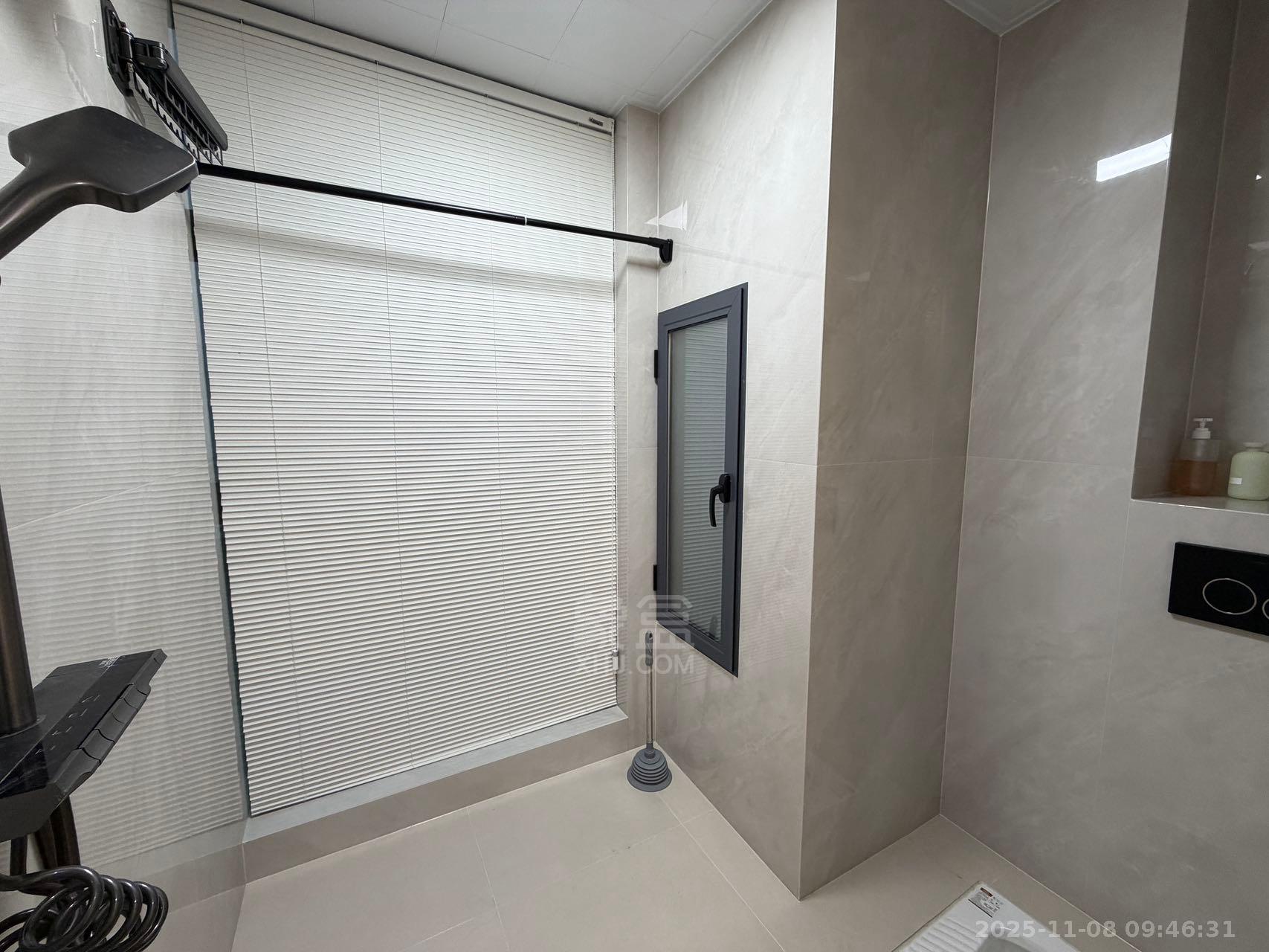 桂鑫汇文中心  2室2厅1卫    3000.0元/月室内图