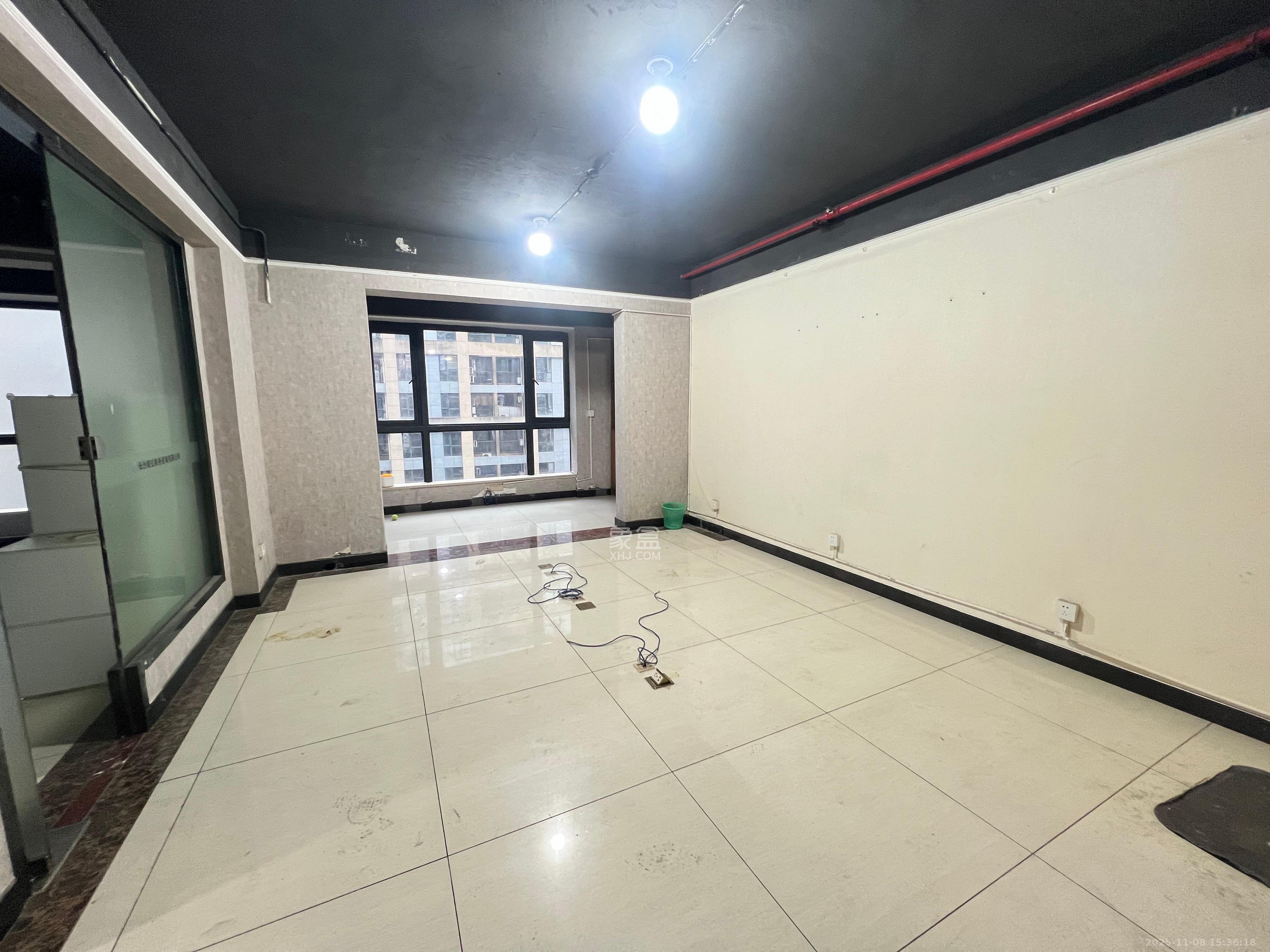 德思勤城市广场（宝格丽公寓）  2室1厅1卫    3000.0元/月