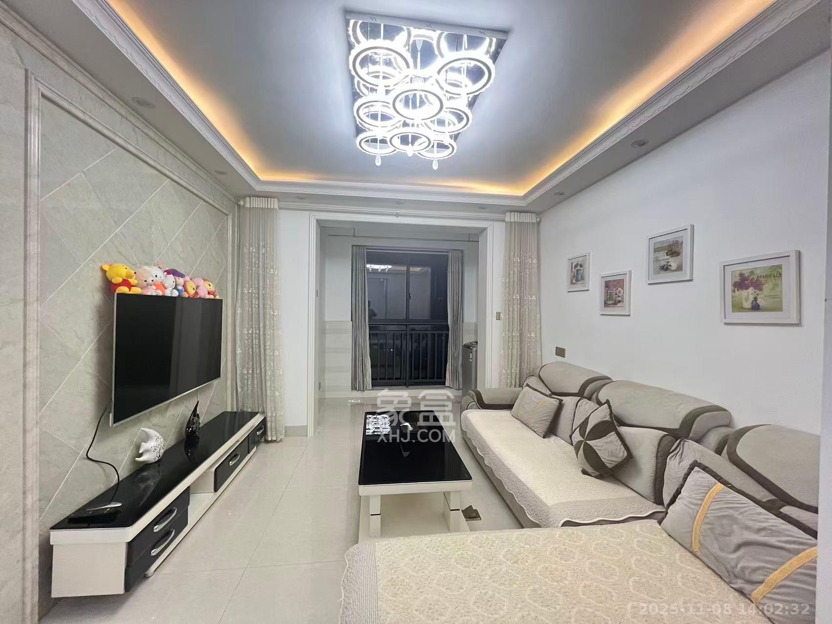 荣盛花语馨苑  2室2厅1卫    2500.0元/月