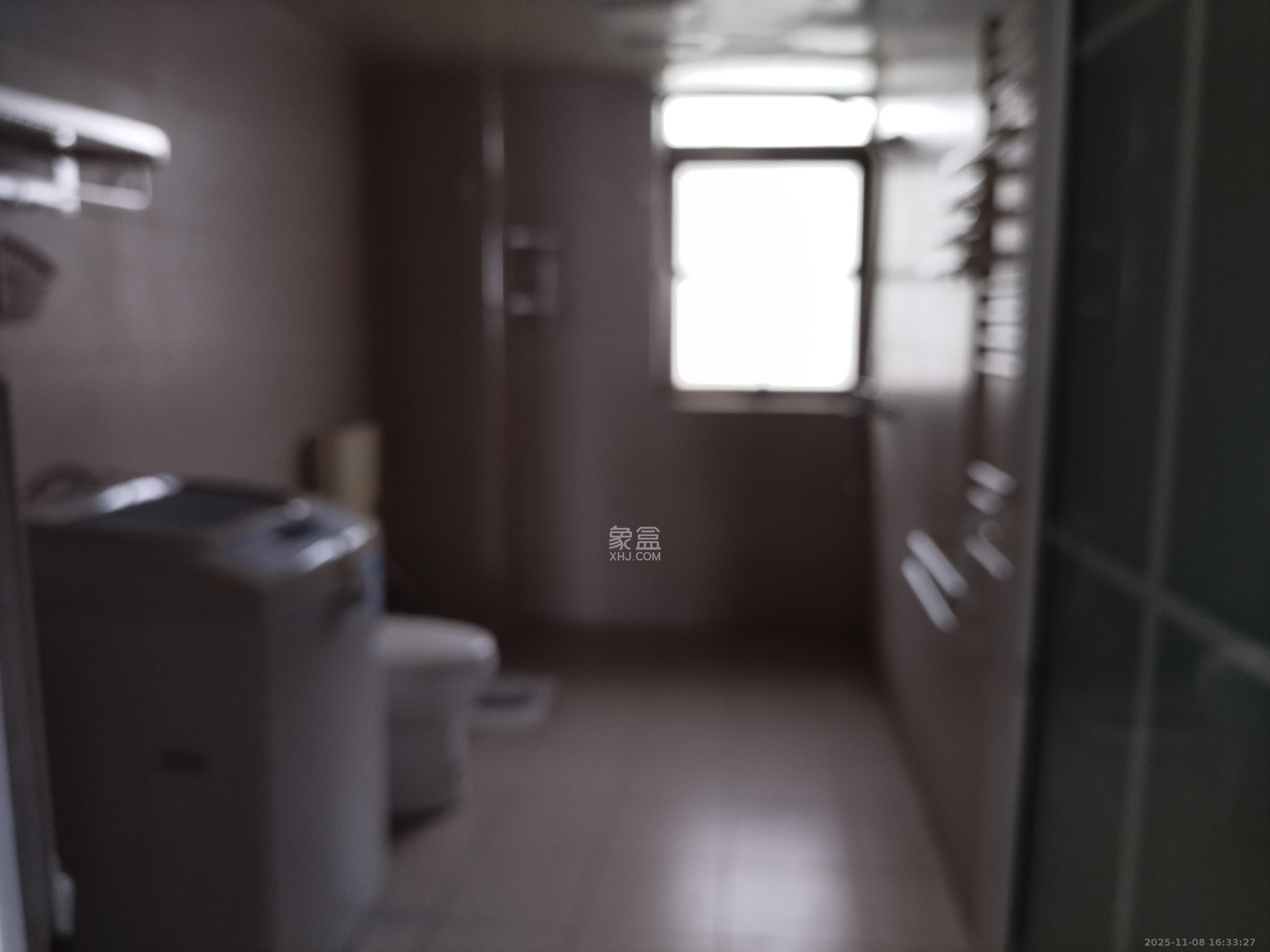 和馨佳园  4室2厅2卫    3200.0元/月室内图