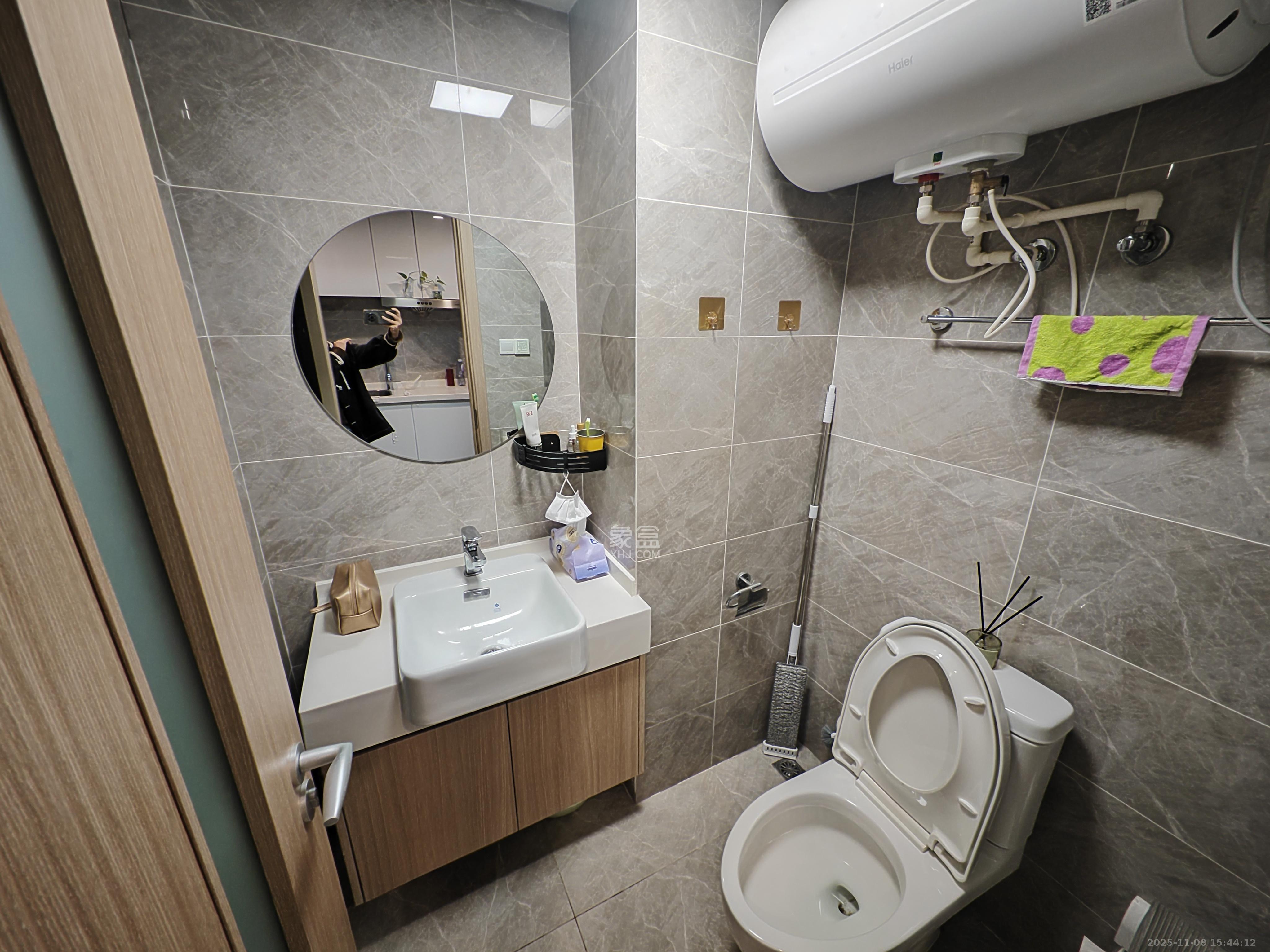 新城和樾（新城和樾公馆）  1室1厅1卫    1200.0元/月室内图