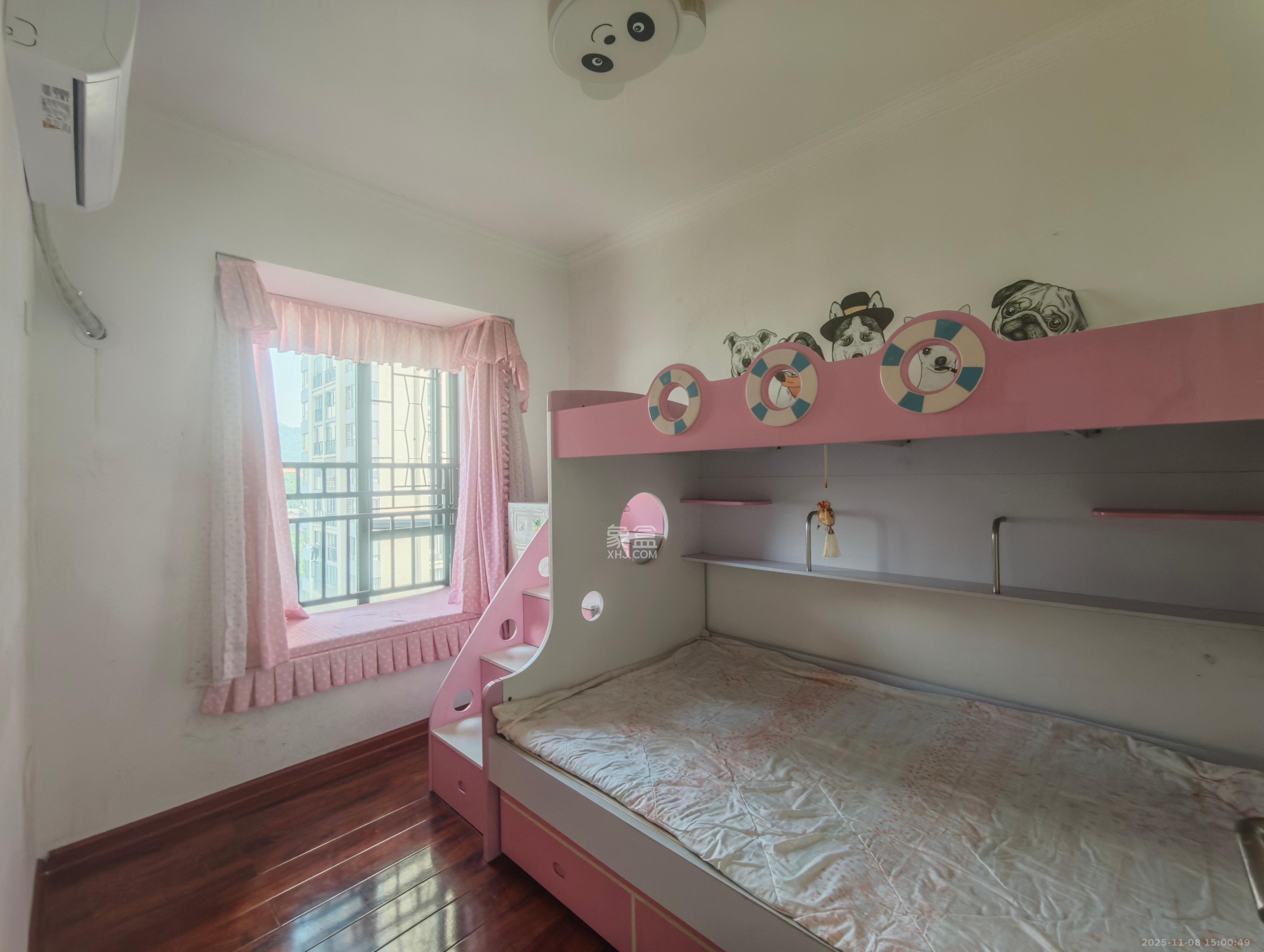 卓越蔚蓝海岸三期  2室2厅1卫    2100.0元/月室内图