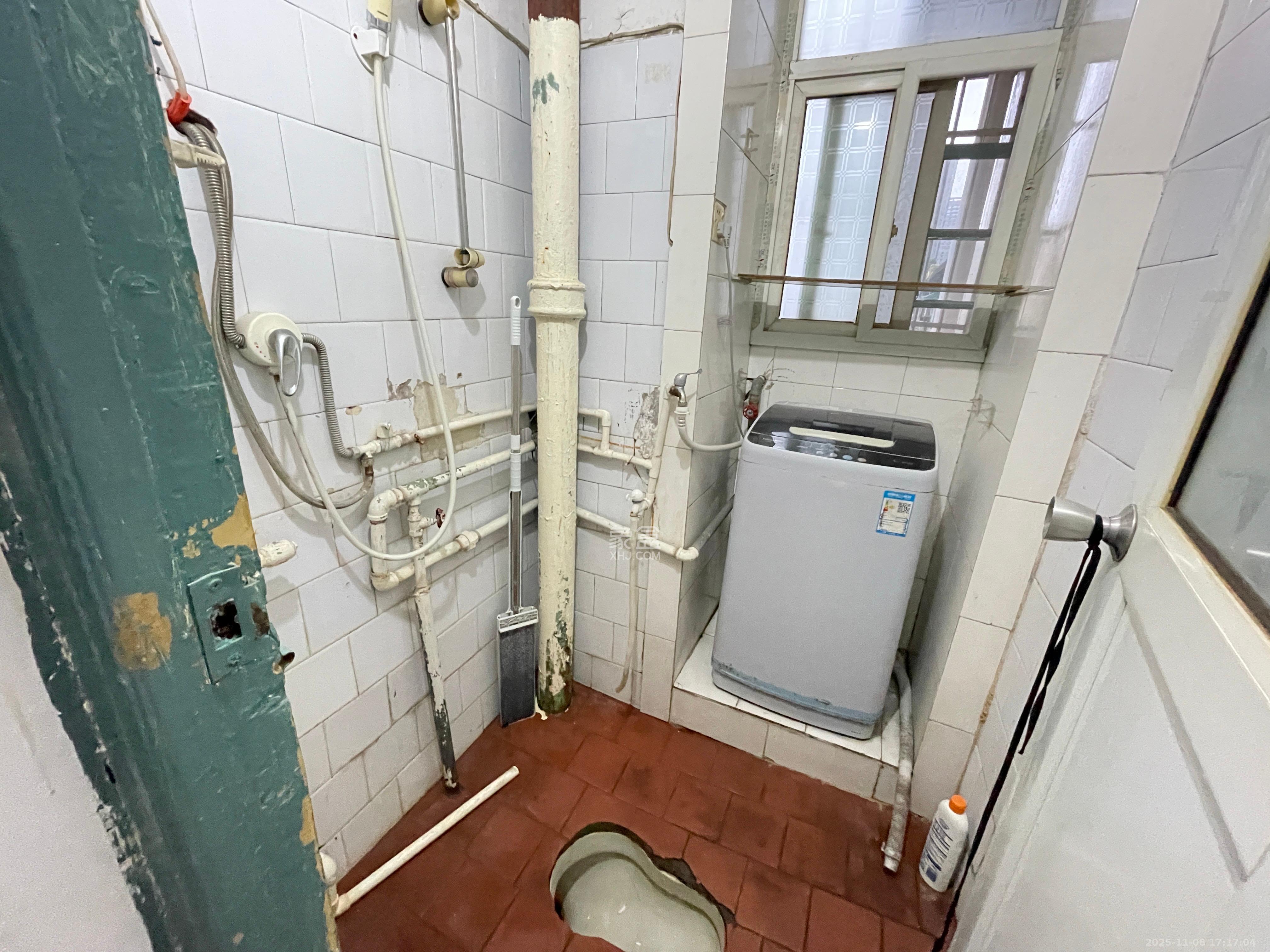 牛婆塘社区 1室1厅1卫 1100.0元/月 牛婆塘社区 1室1厅1卫 1100.0元/月室内图