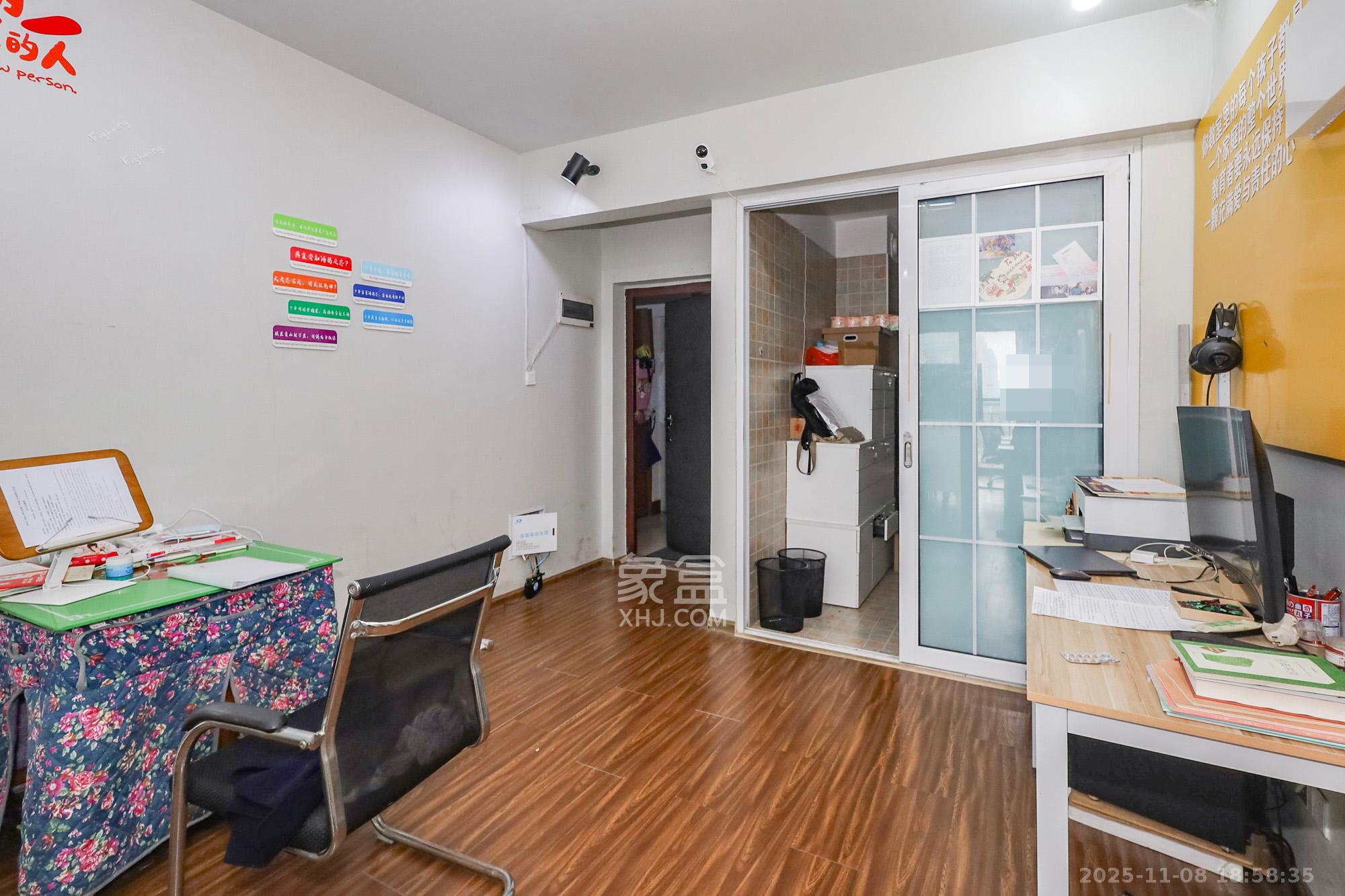 钰龙天下二期(钰龙佳园) 1室2厅1卫 196.0万 钰龙天下二期(钰龙佳园) 1室2厅1卫 196.0万其他