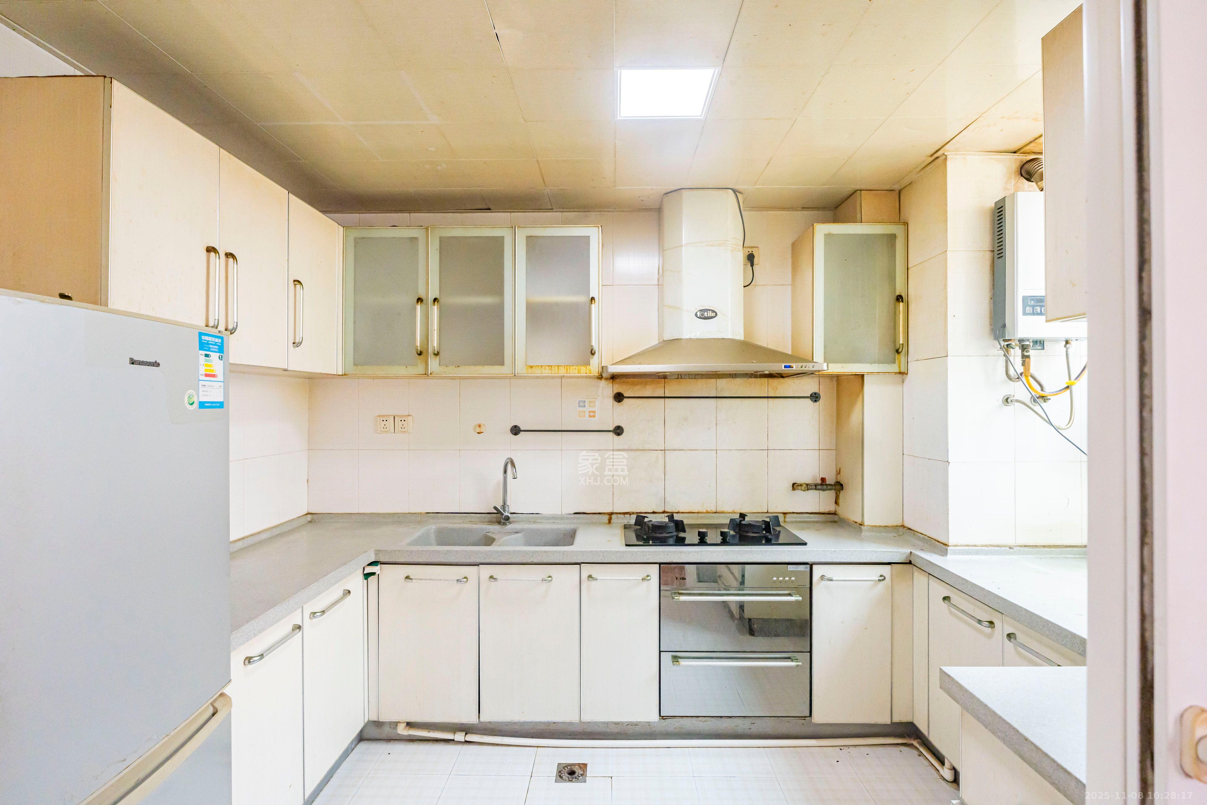 竹韵商居  3室2厅2卫    2500.0元/月室内图