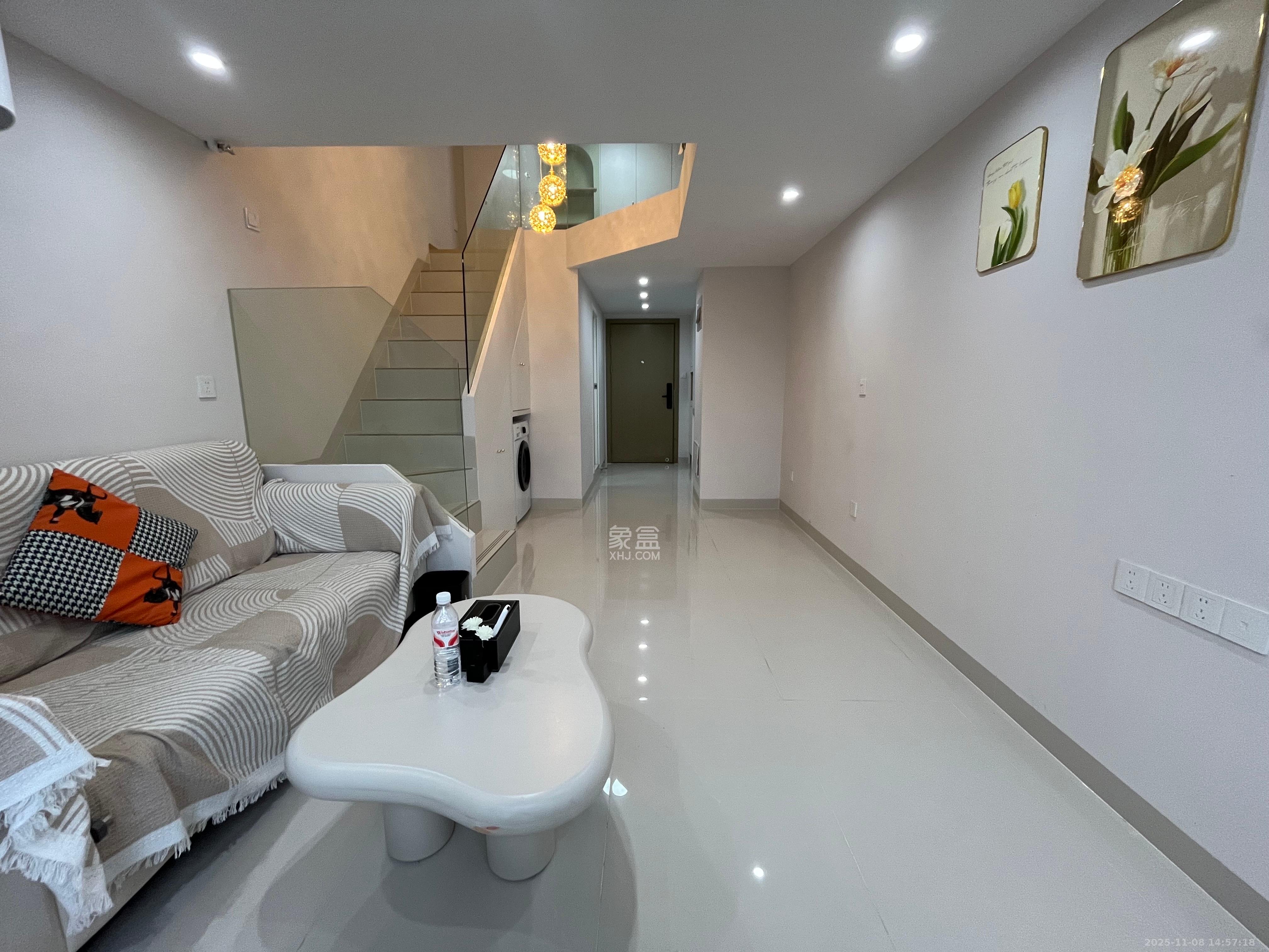 时代MOMA云PARK 2室1厅1卫 2700.0元/月 时代MOMA云PARK 2室1厅1卫 2700.0元/月室内图