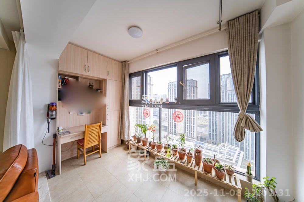 恒伟西雅韵  3室2厅2卫    4300.0元/月室内图