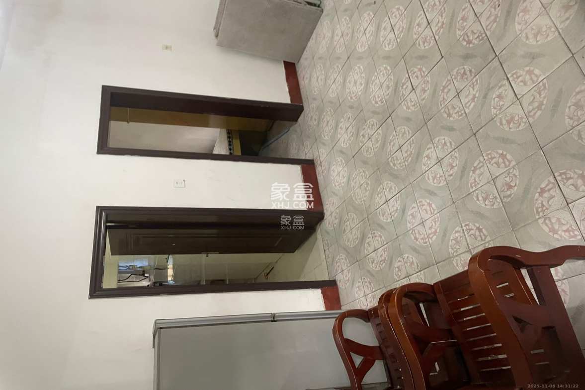 省建苑小区 2室1厅1卫 1700.0元/月 省建苑小区 2室1厅1卫 1700.0元/月室内图