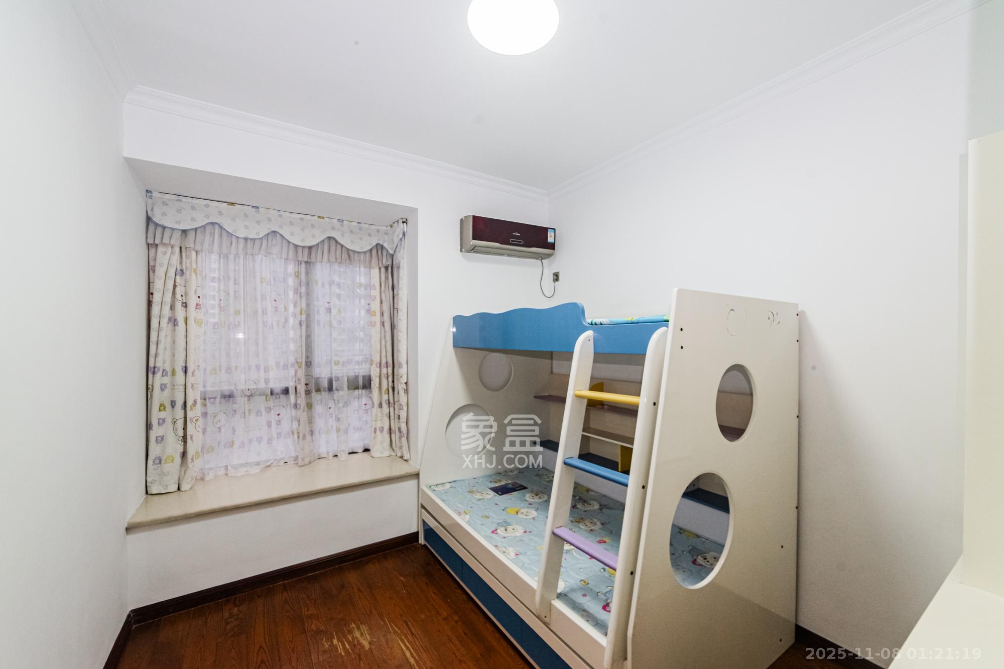 湘江世纪城瑞江苑 3室2厅2卫 78.0万 湘江世纪城瑞江苑 3室2厅2卫 78.0万卧室