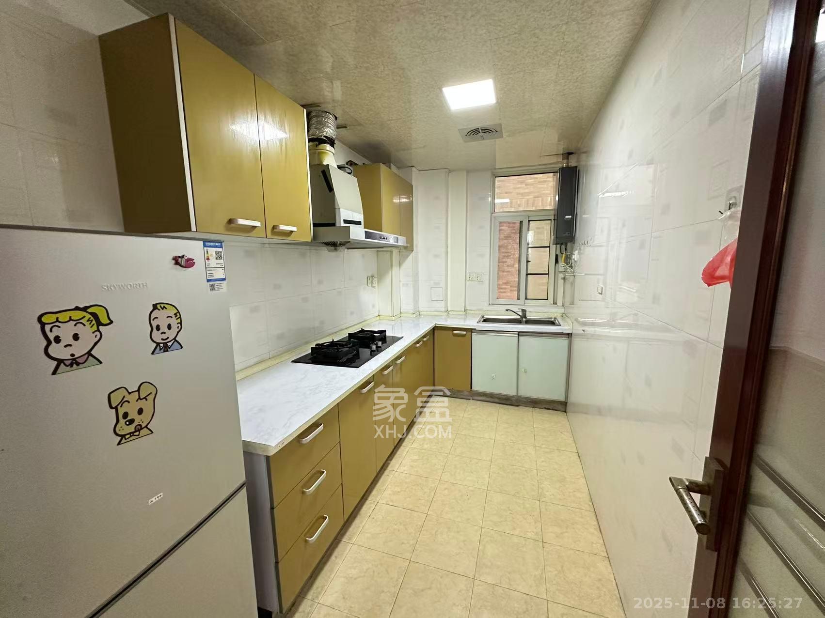 沁园春御院 3室2厅2卫 2800.0元/月 沁园春御院 3室2厅2卫 2800.0元/月室内图