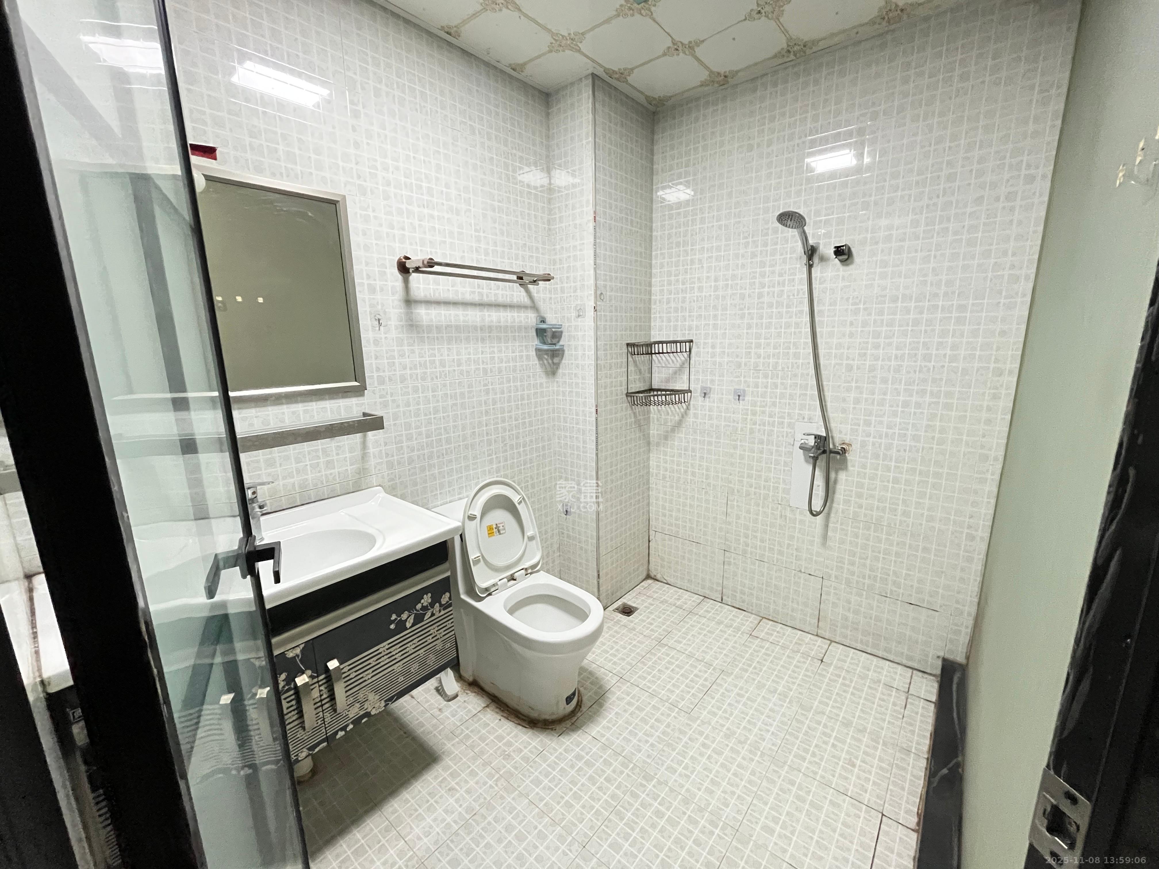 菁华源  3室2厅2卫    3000.0元/月室内图