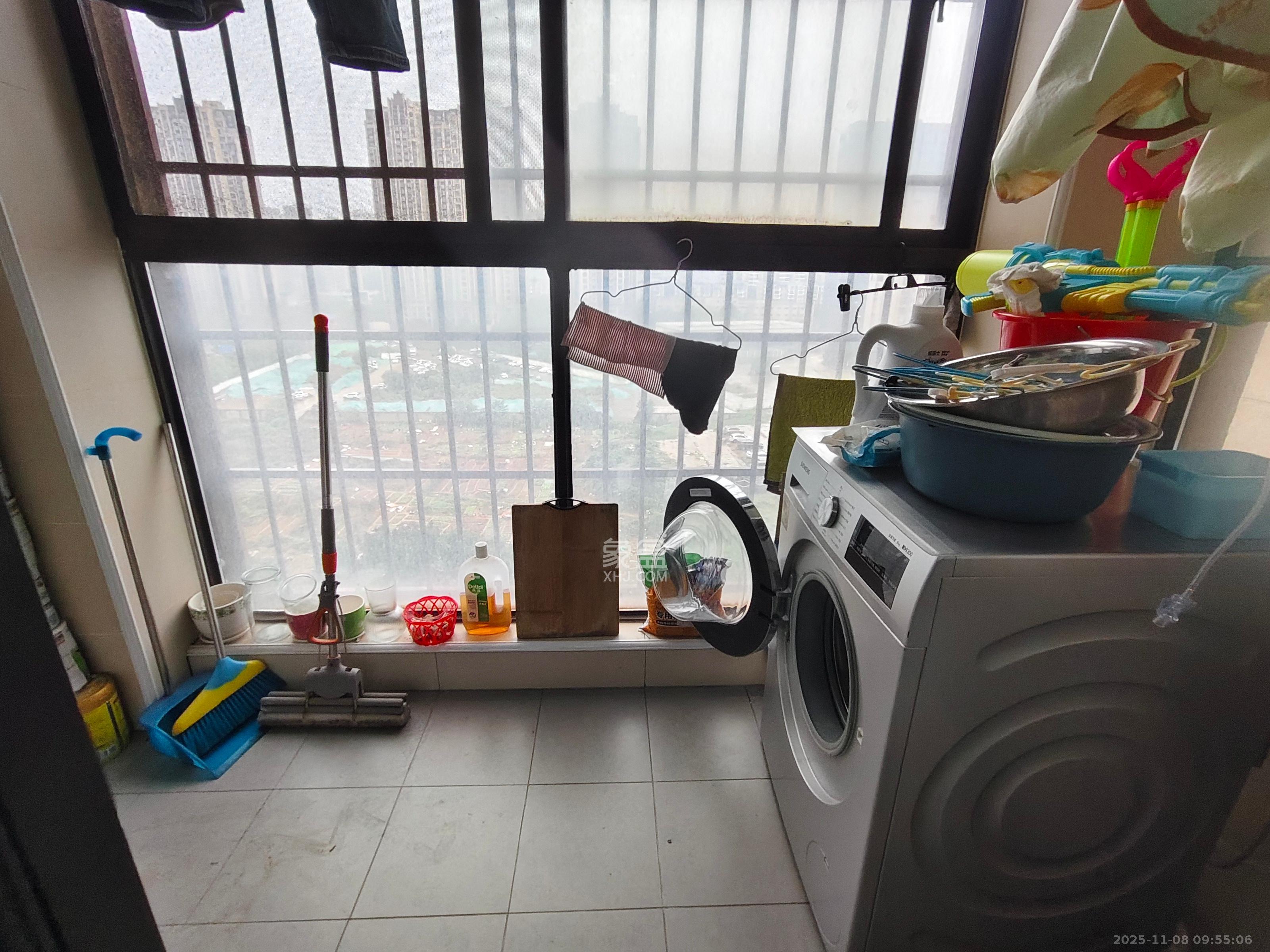 阳光丽城一期  4室2厅2卫    4200.0元/月室内图