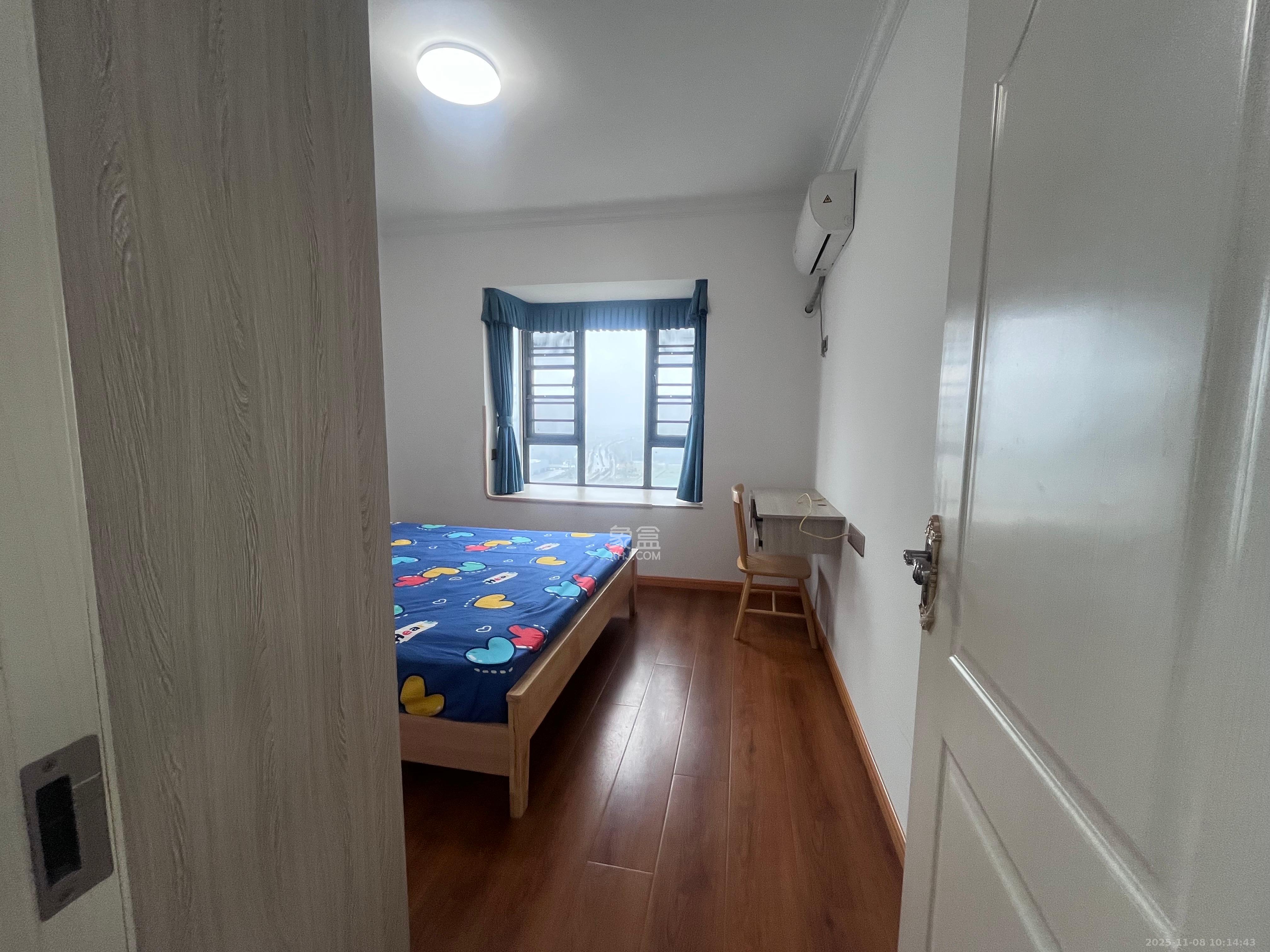 真人桥家园一期  2室2厅1卫    1600.0元/月室内图