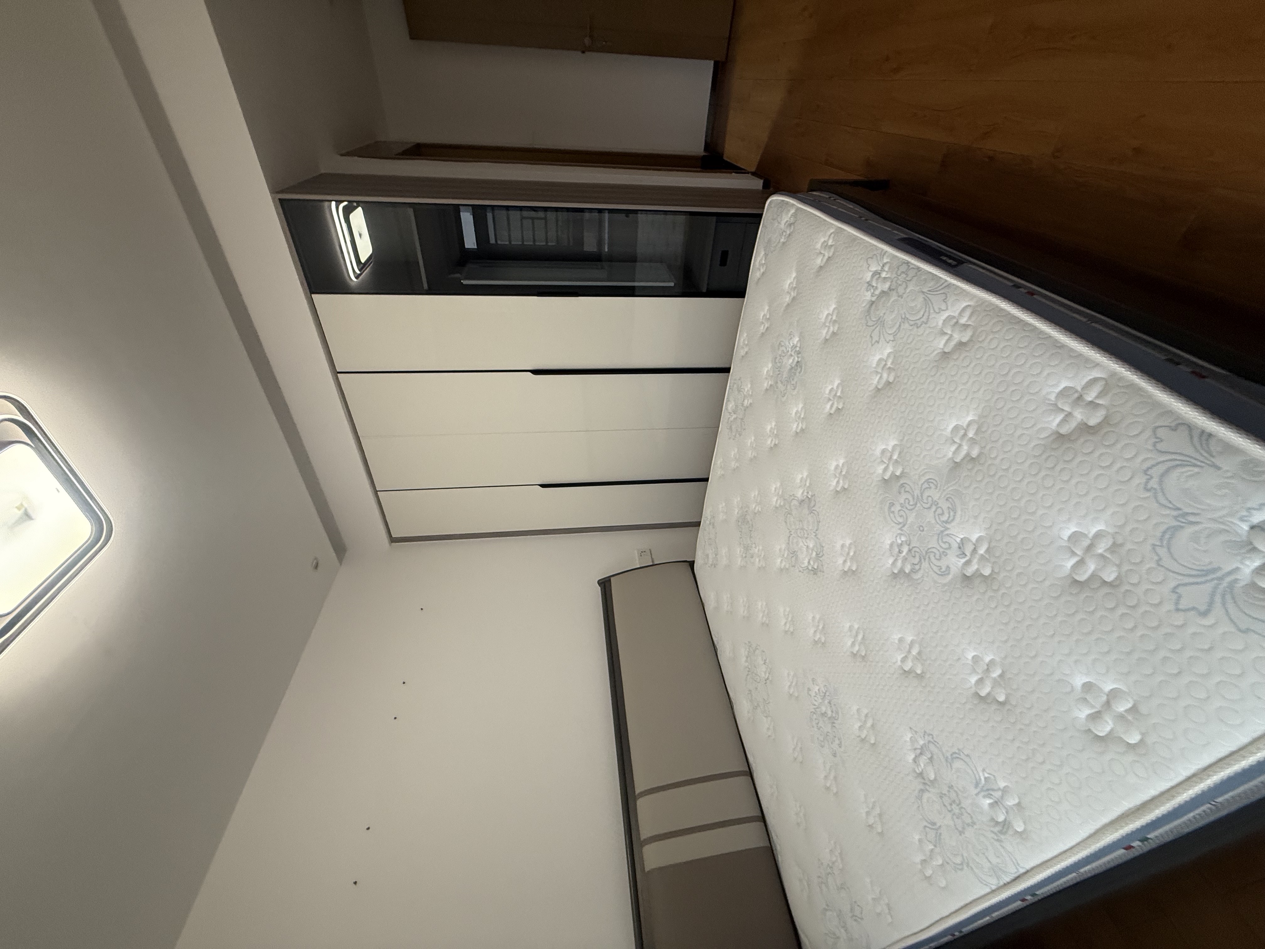 佳源罗马都市 3室2厅2卫 2500.0元/月 佳源罗马都市 3室2厅2卫 2500.0元/月室内图