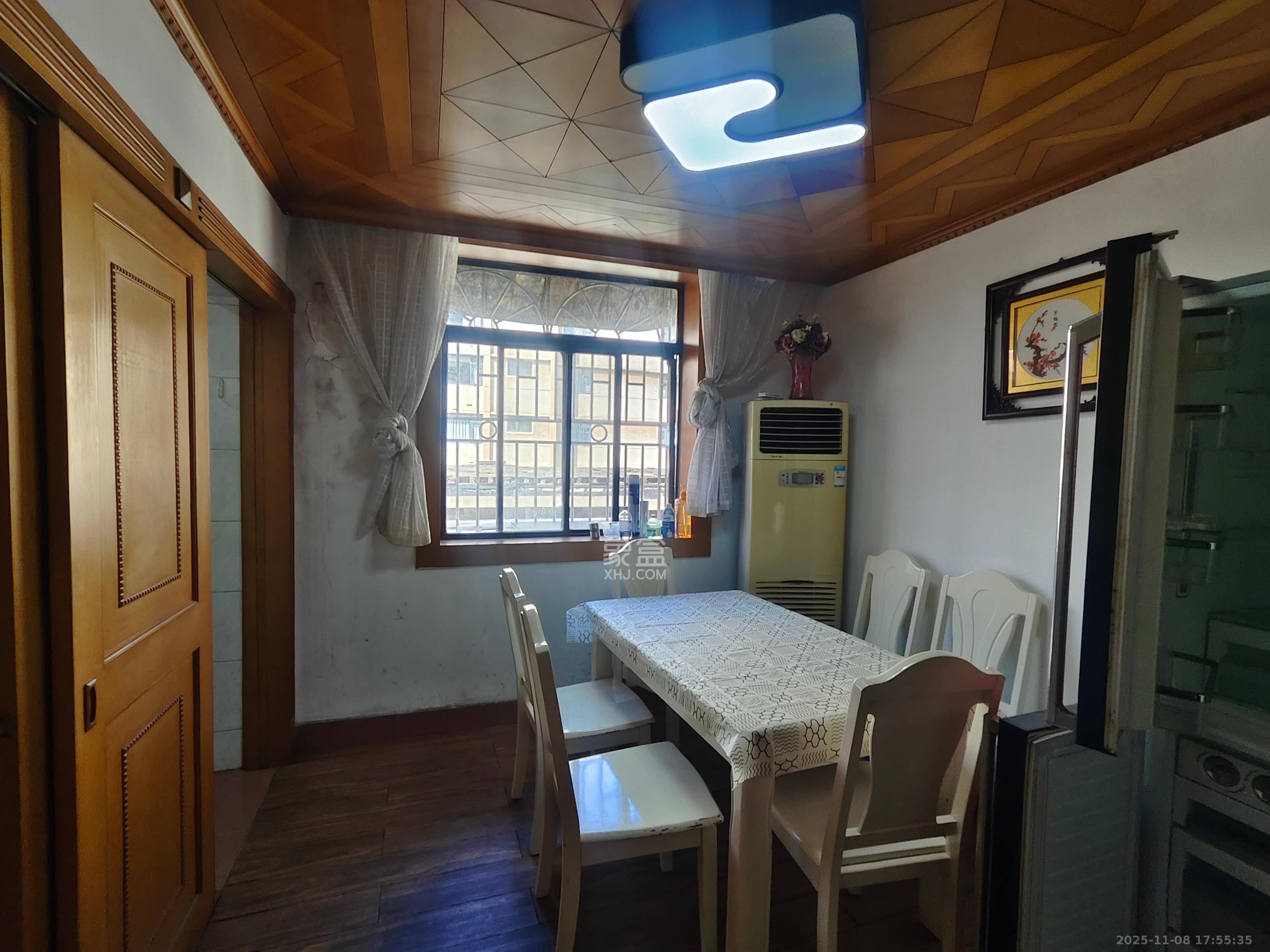 东塘电信宿舍  1室0厅0卫    1800.0元/月室内图