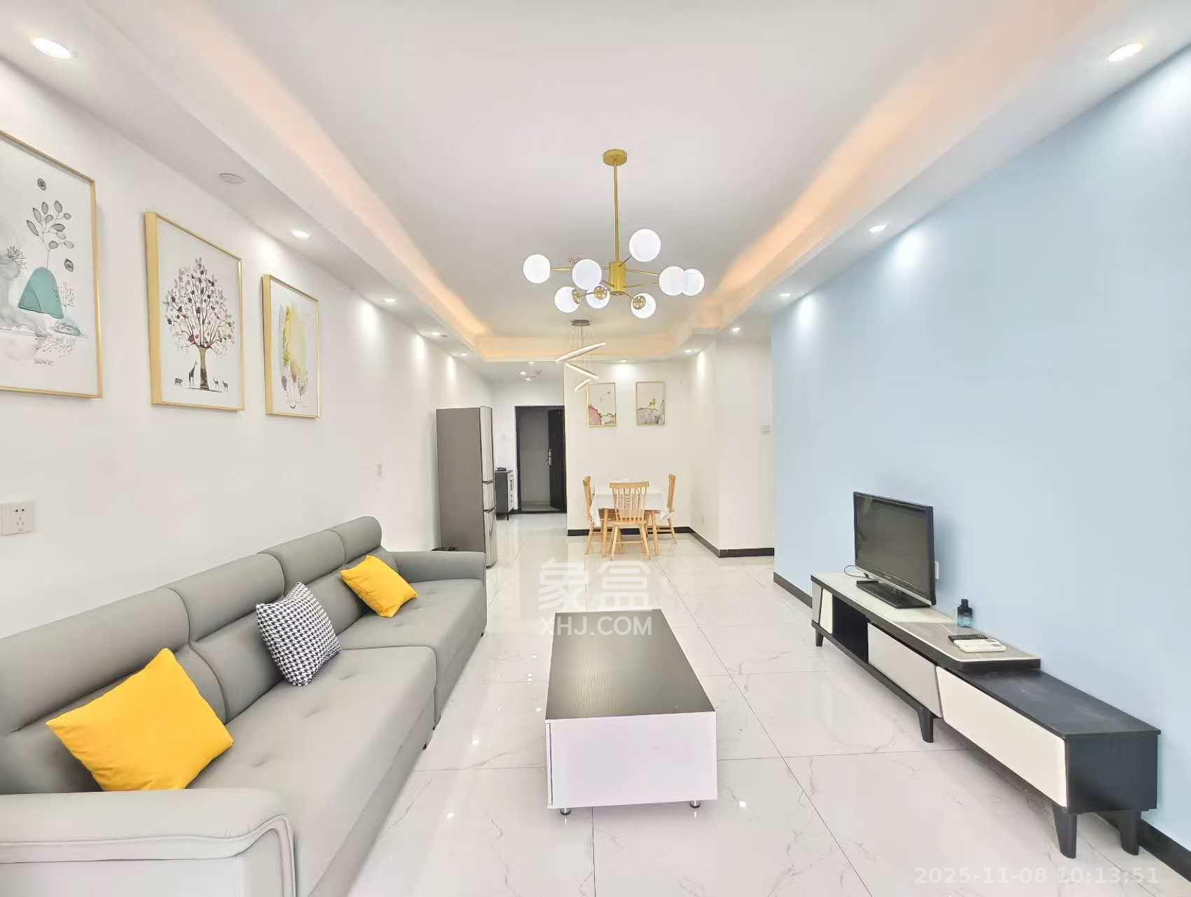 保利天禧D区  3室2厅1卫    3400.0元/月