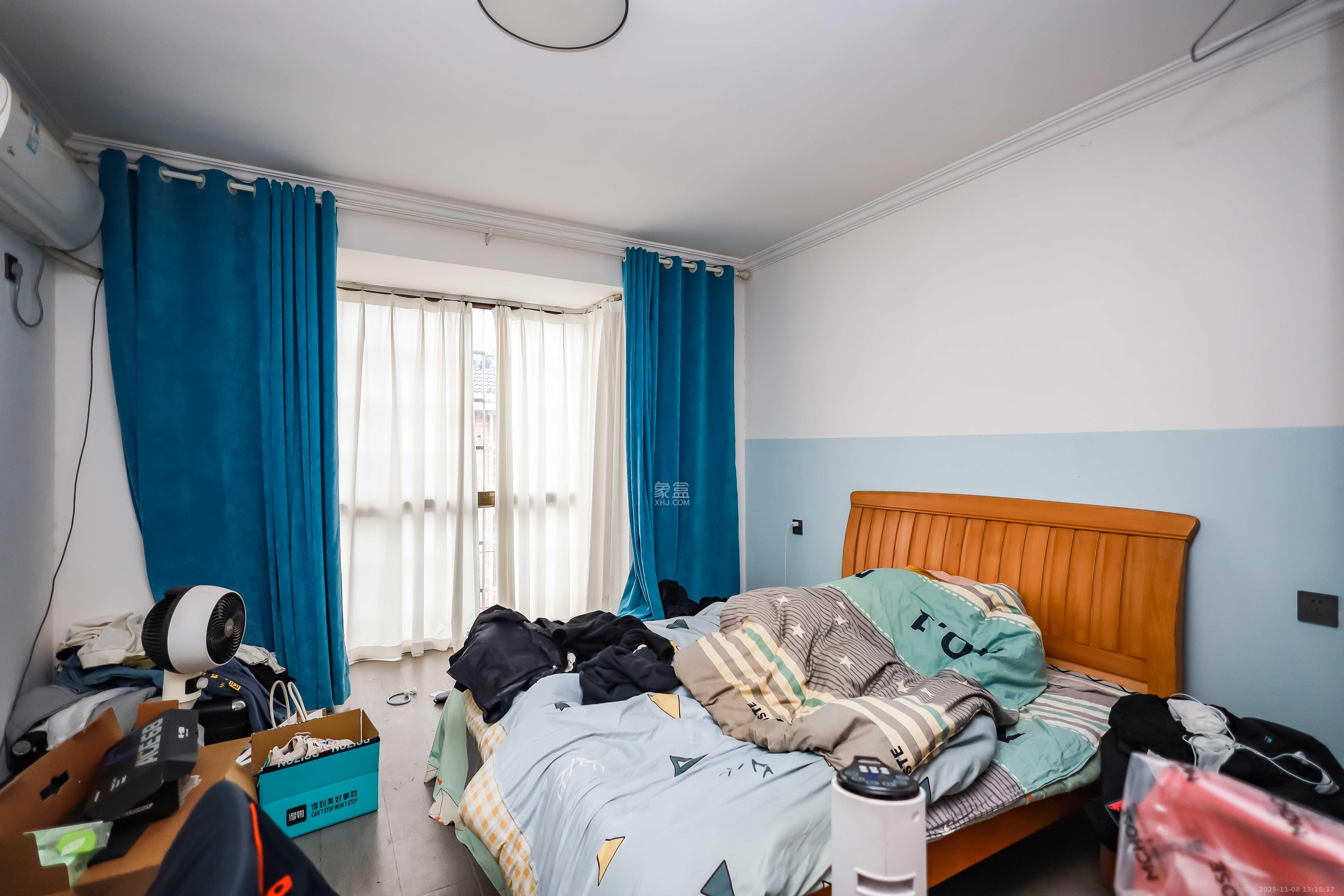 金峰小区北院（七里营社区）  4室2厅2卫    90.0万卧室