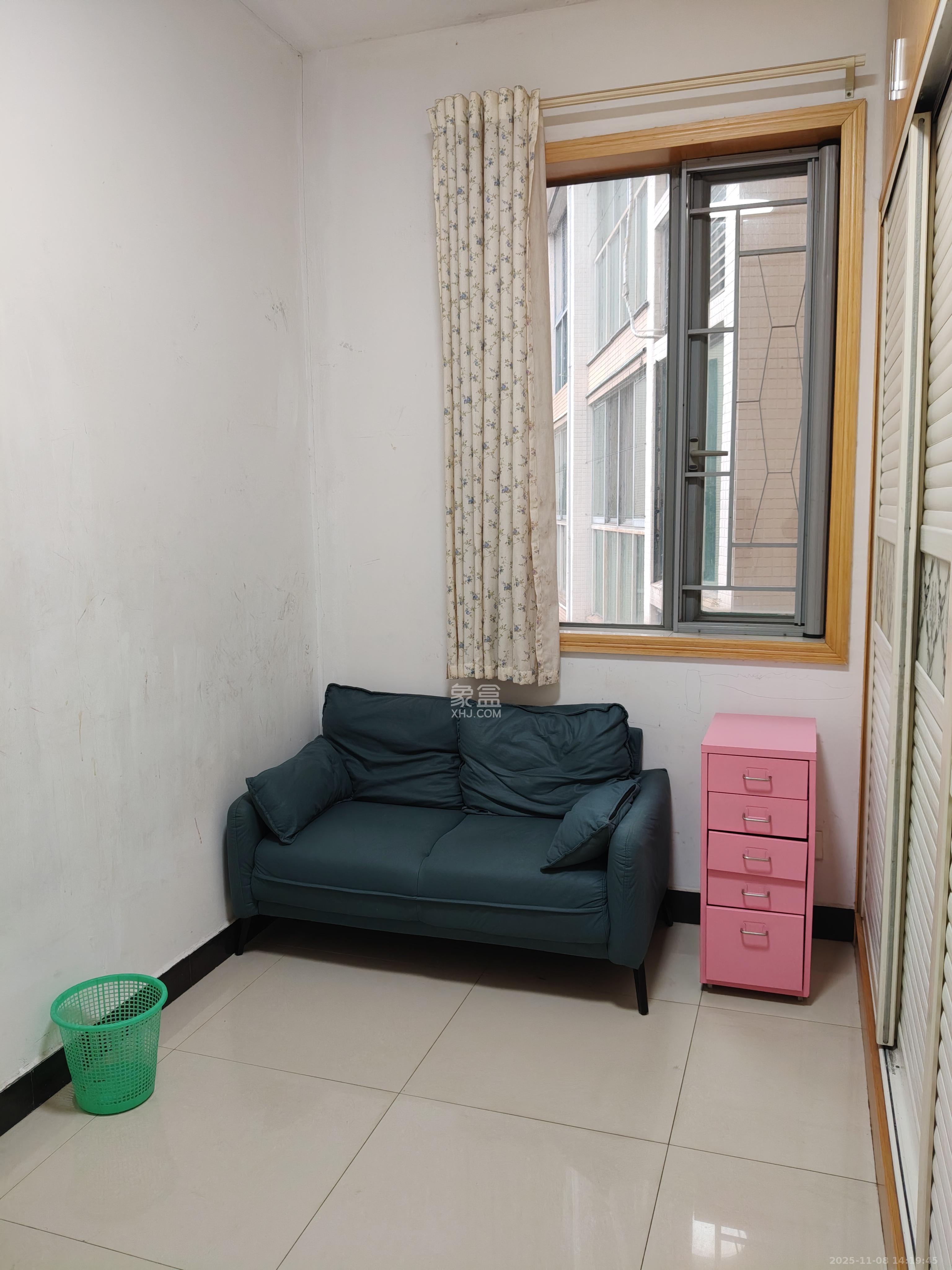 新城新世界一二三期 1室1厅1卫 1500.0元/月 新城新世界一二三期 1室1厅1卫 1500.0元/月室内图