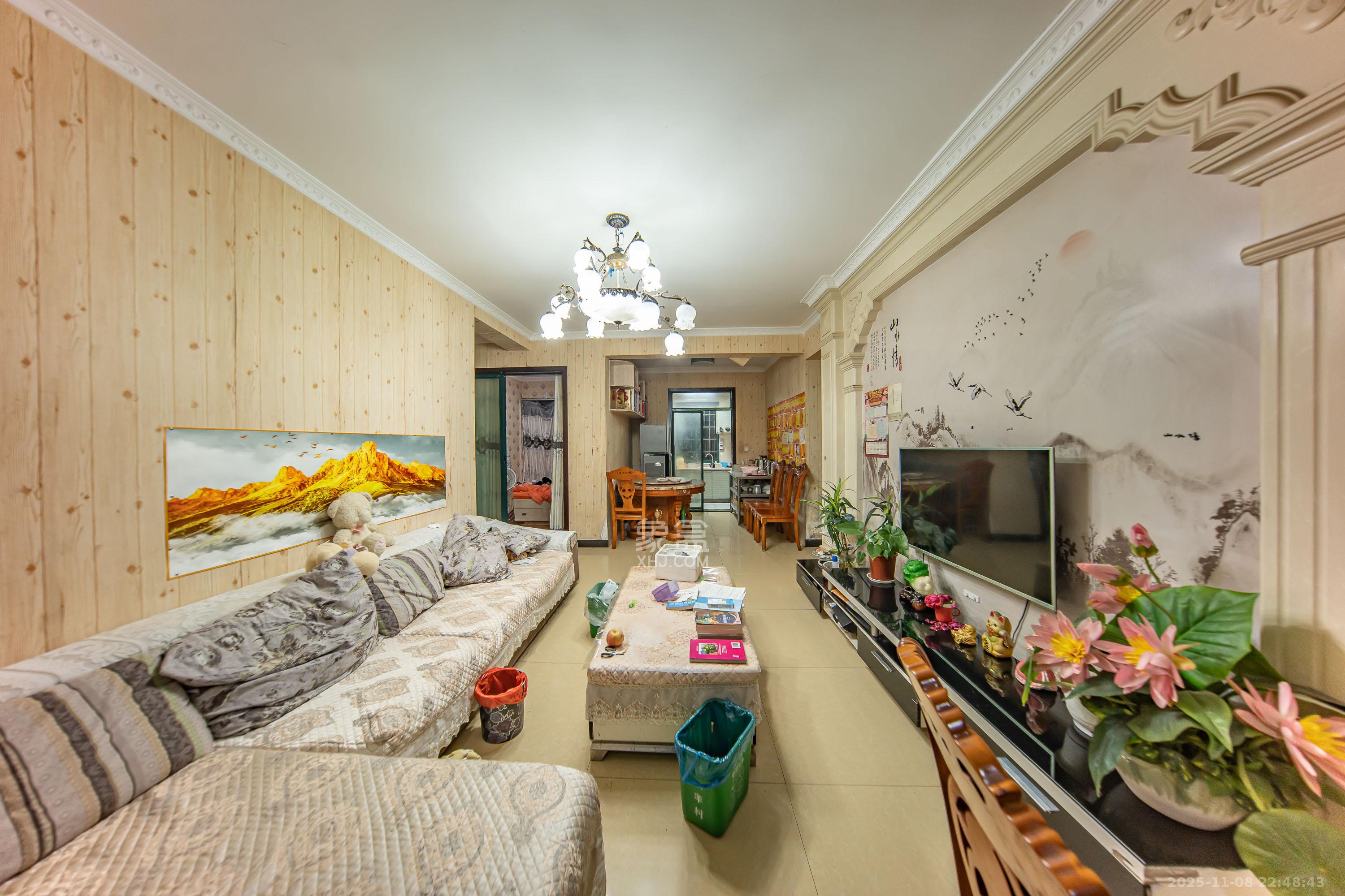 洋湖时代 3室1厅1卫 65.0万 洋湖时代 3室1厅1卫 65.0万客厅