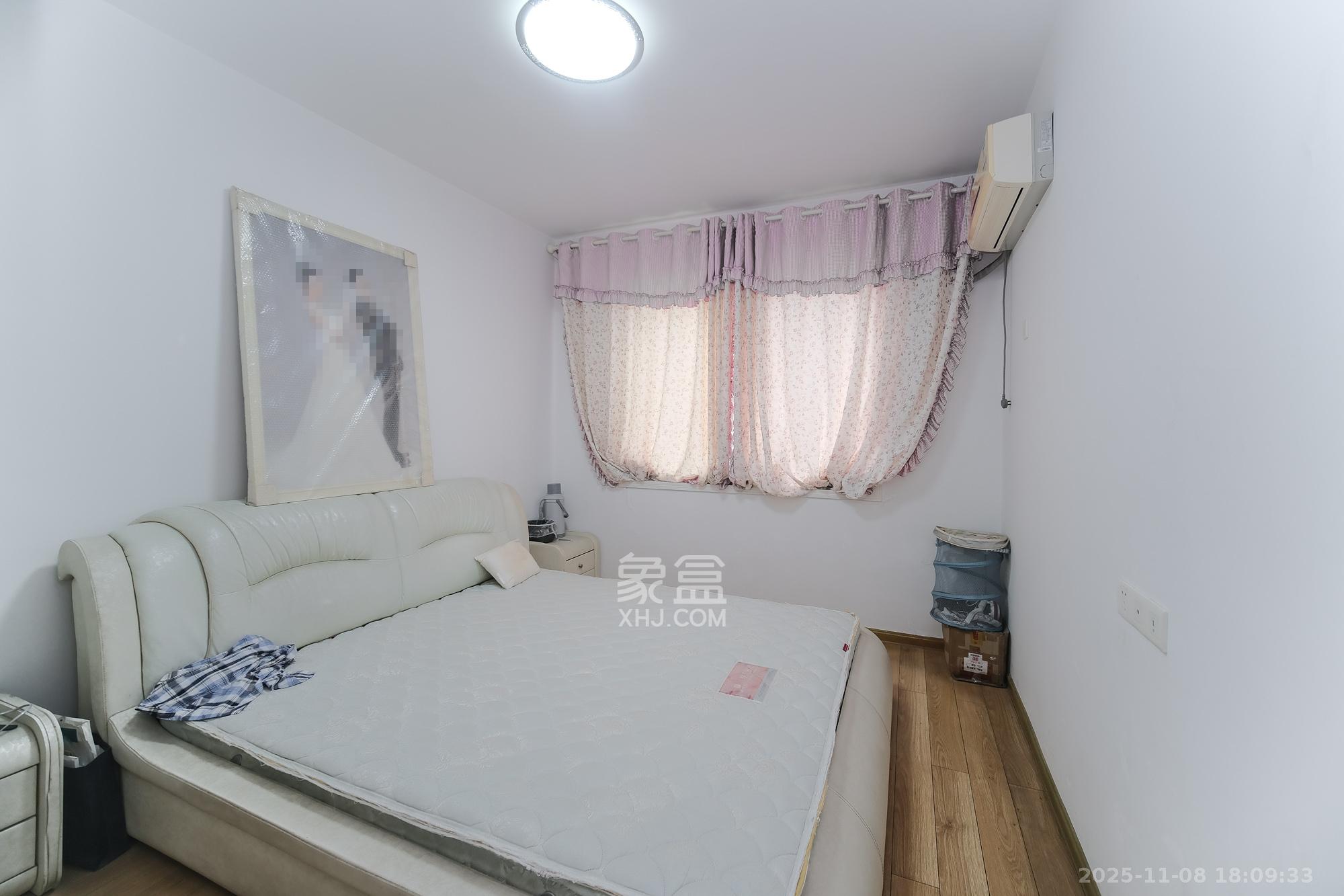 红树湾  3室2厅2卫    64.0万卧室