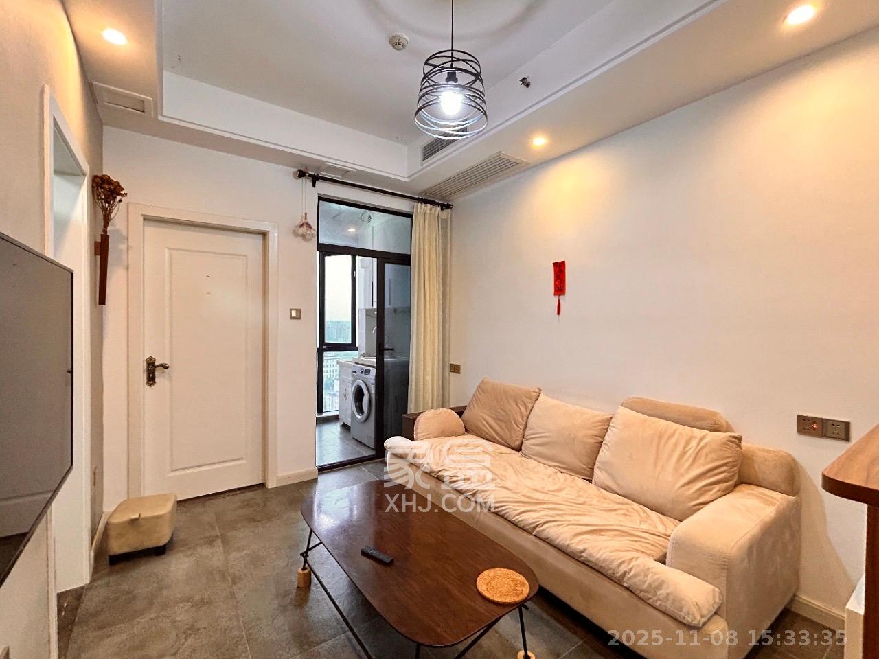 荣悦台 1室1厅1卫 2700.0元/月 荣悦台 1室1厅1卫 2700.0元/月室内图