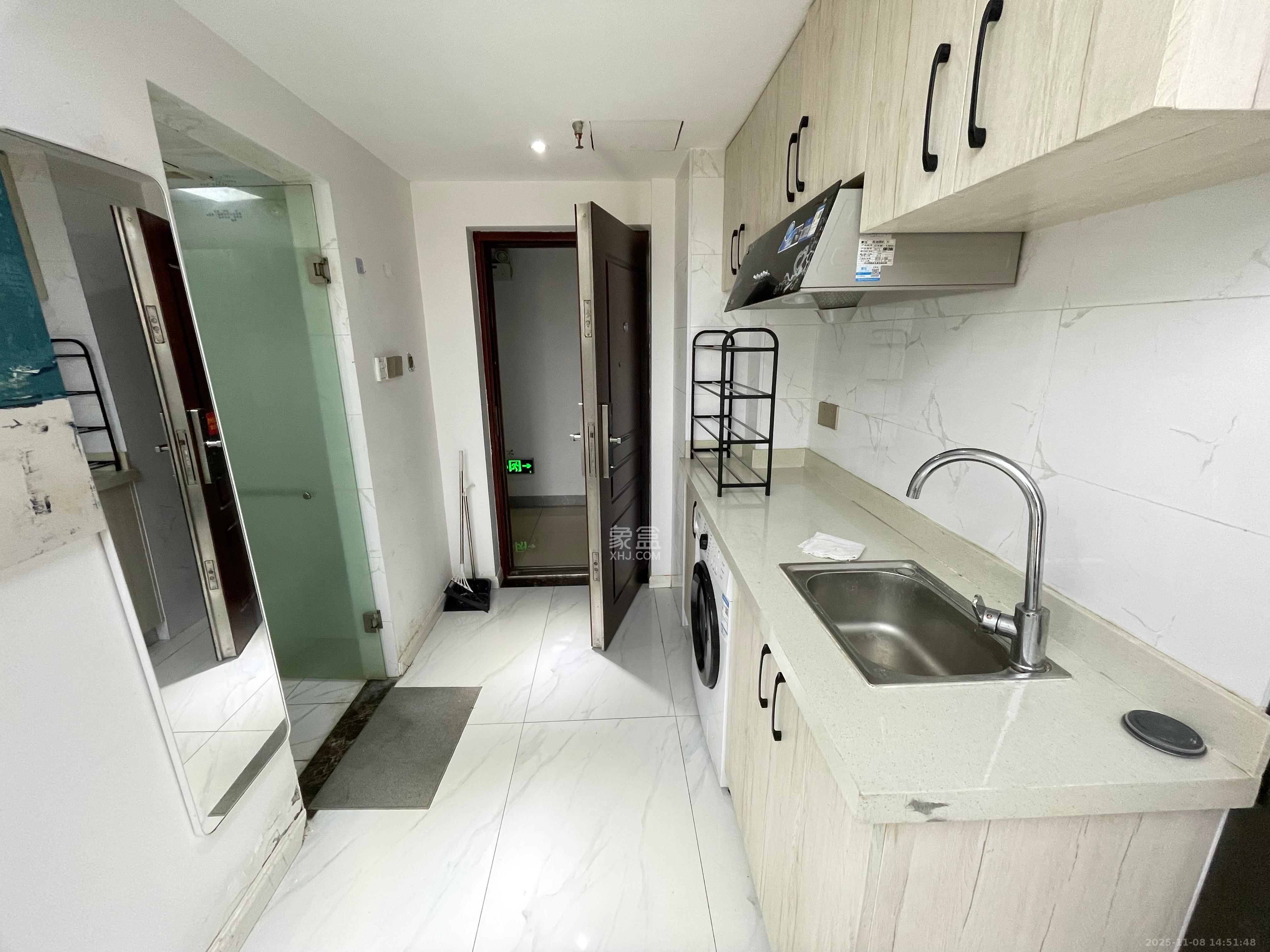 美林美寓  1室1厅1卫    1600.0元/月室内图