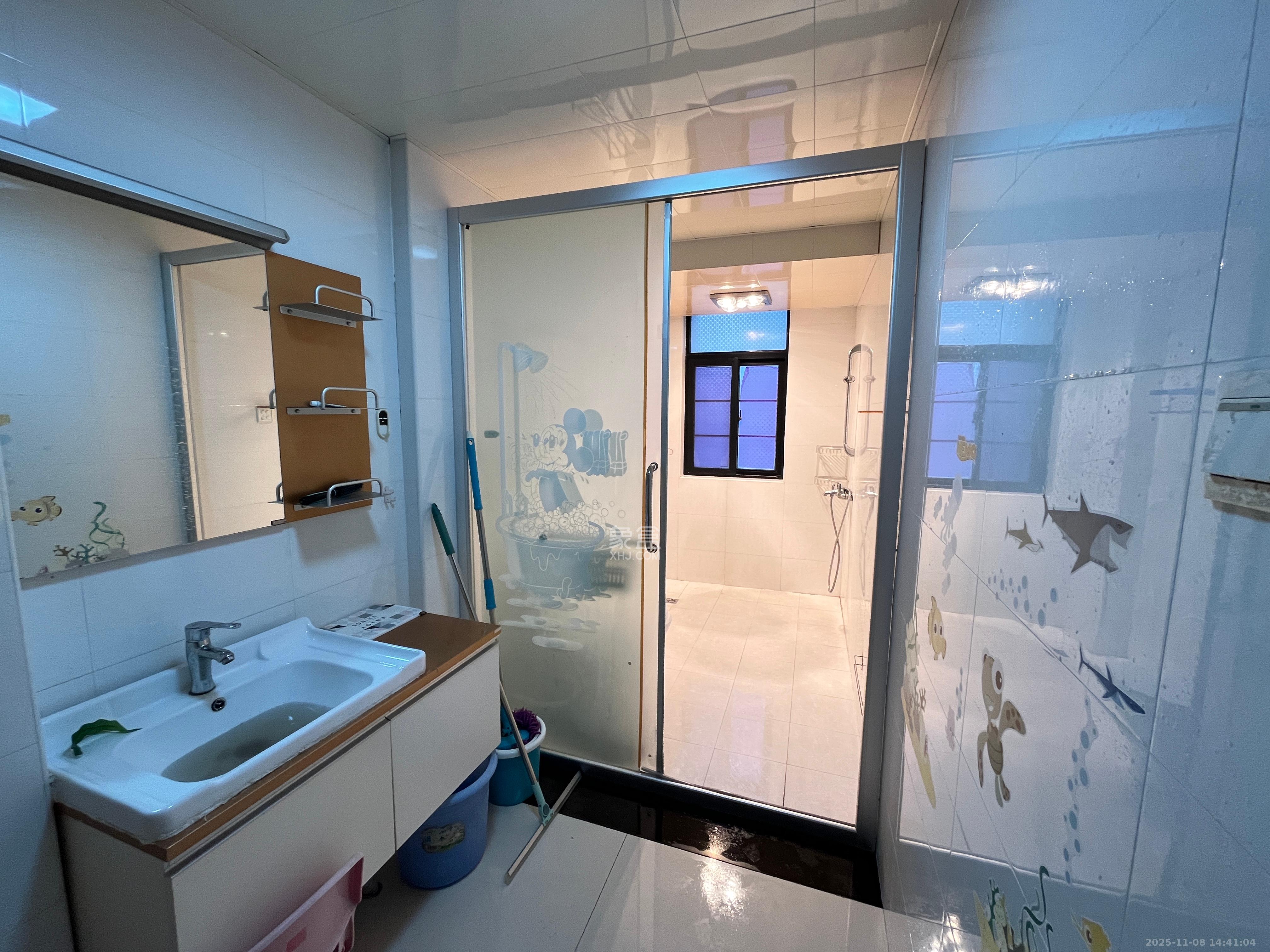 沁园春御院  2室2厅1卫    2400.0元/月室内图