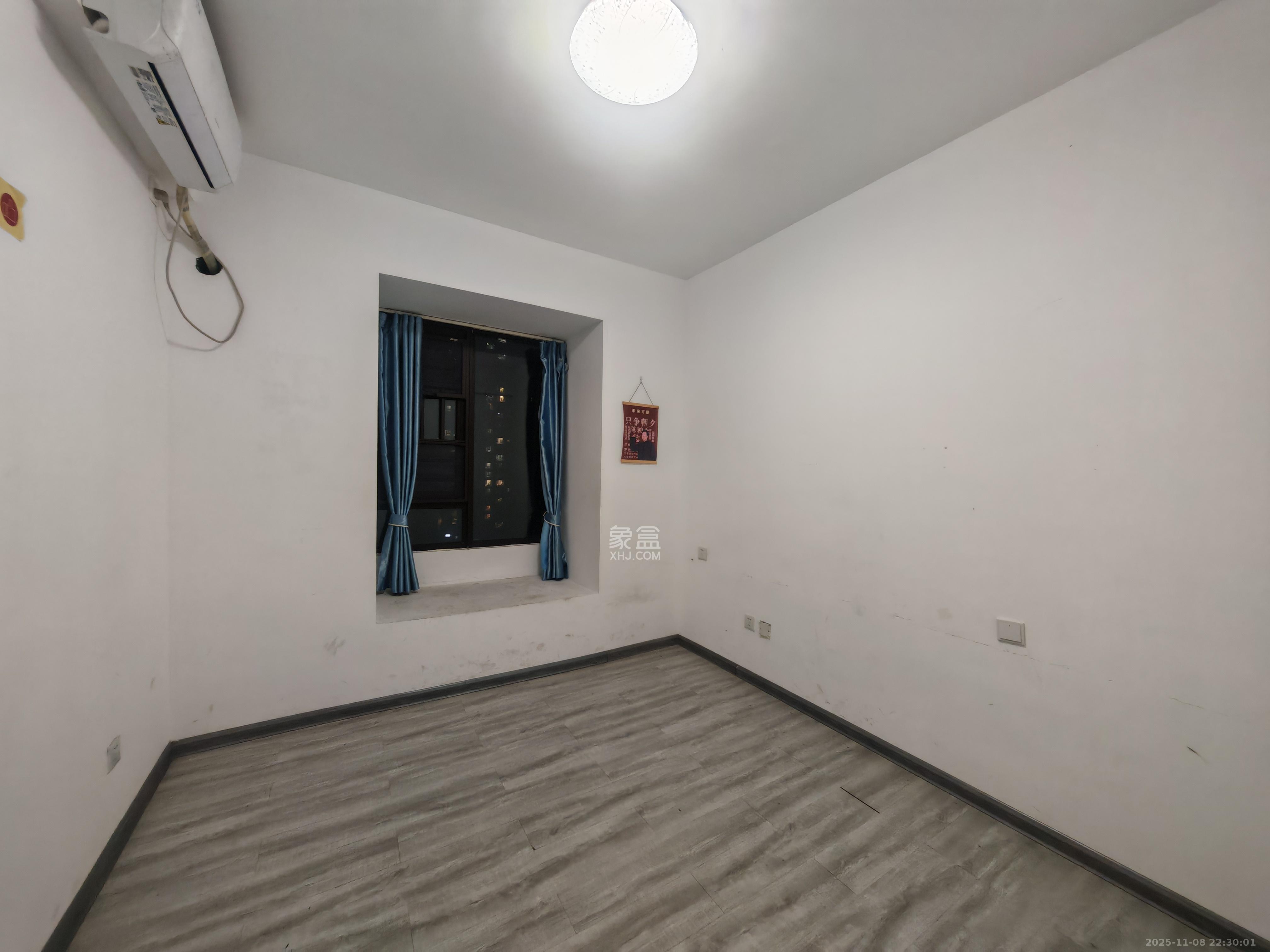 中国铁建梅溪青秀三期  4室2厅2卫    3000.0元/月室内图