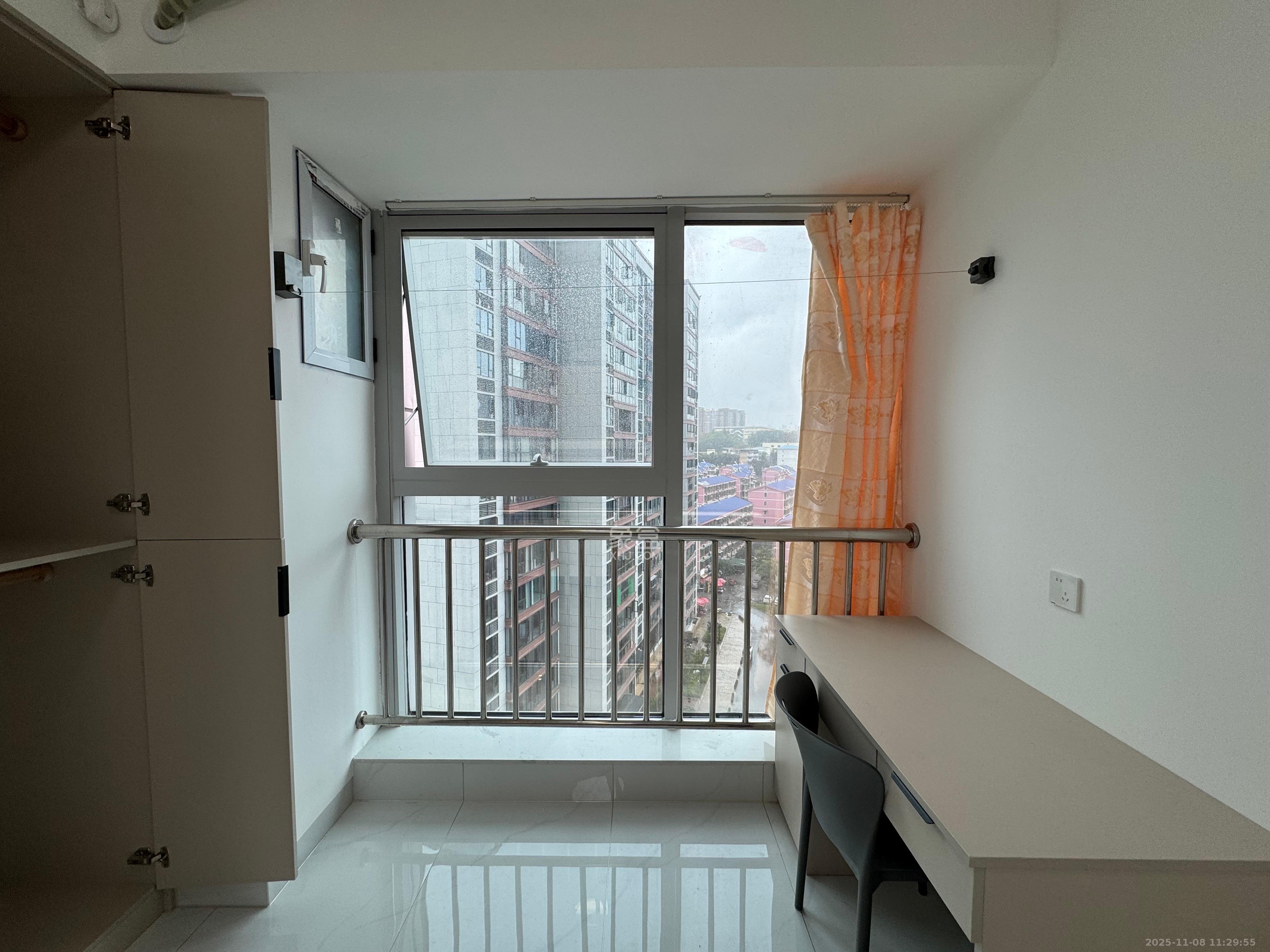 恒大誉府（融誉商业中心）  1室0厅0卫    1600.0元/月室内图