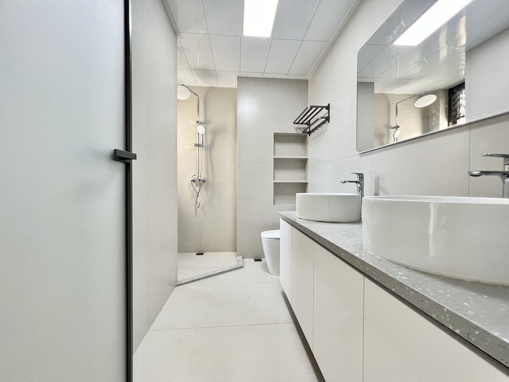 海航豪庭北苑  5室2厅2卫    8800.0元/月室内图