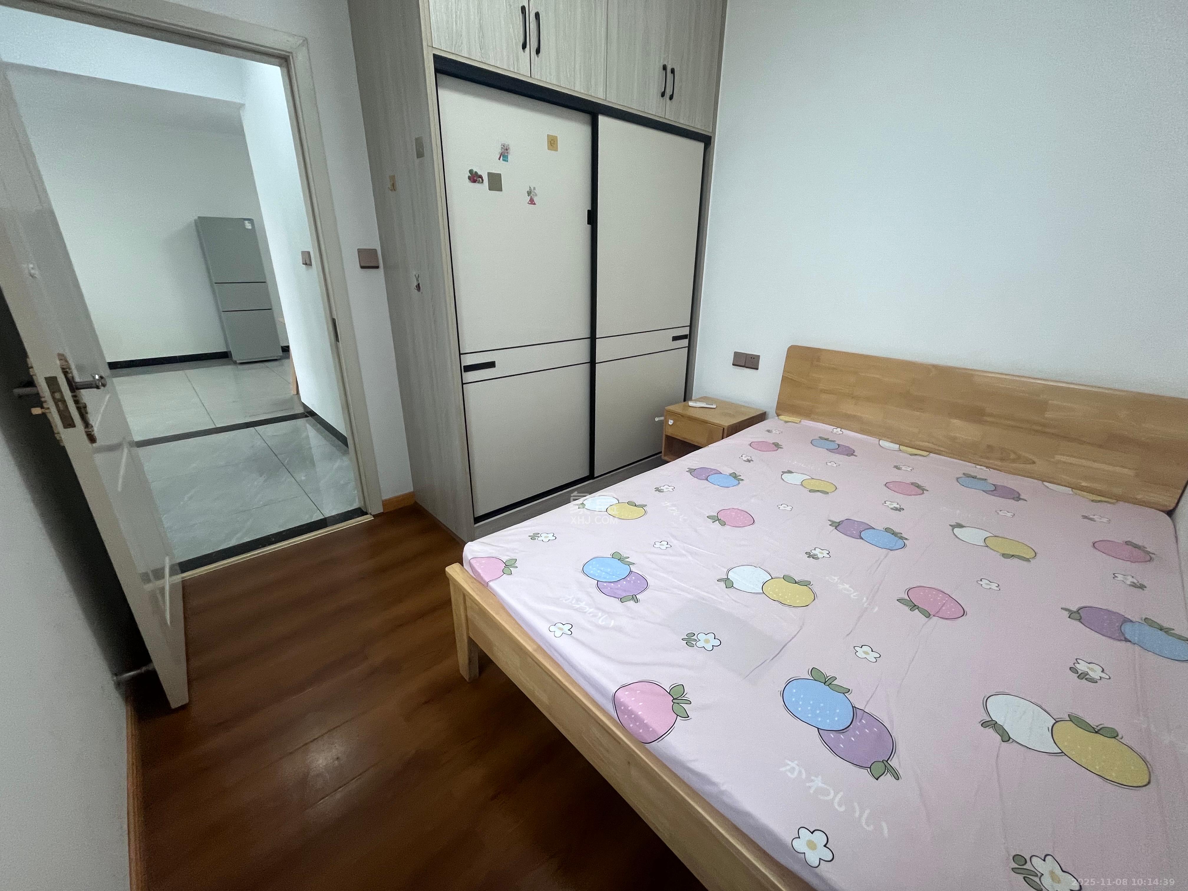 真人桥家园一期 2室2厅1卫 1600.0元/月 真人桥家园一期 2室2厅1卫 1600.0元/月室内图