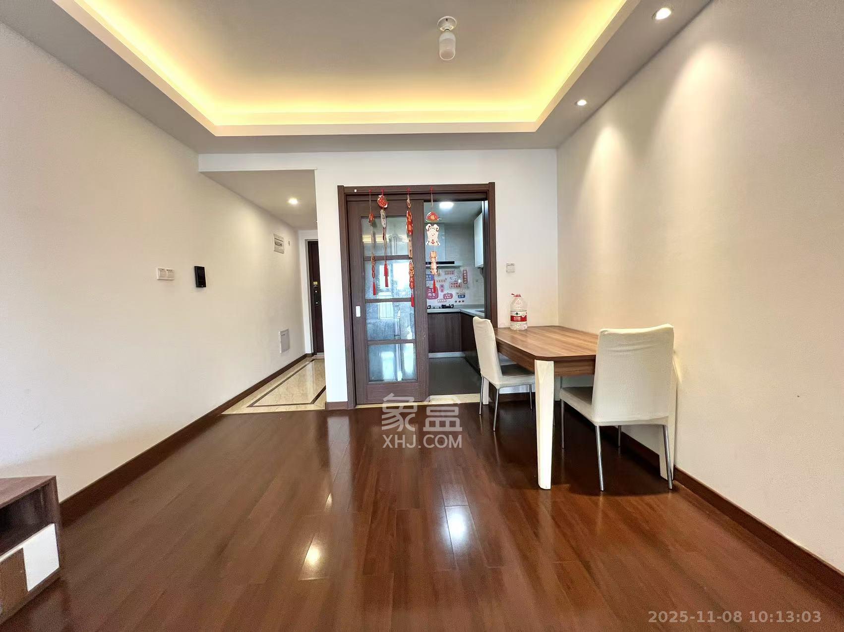 万科里金域国际  3室2厅2卫    3500.0元/月室内图