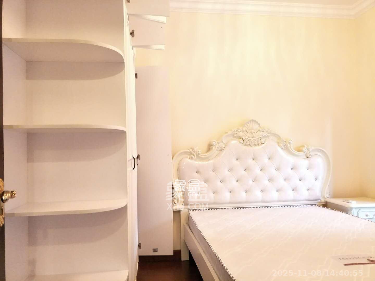 恒大雅苑 3室2厅2卫 3500.0元/月 恒大雅苑 3室2厅2卫 3500.0元/月室内图