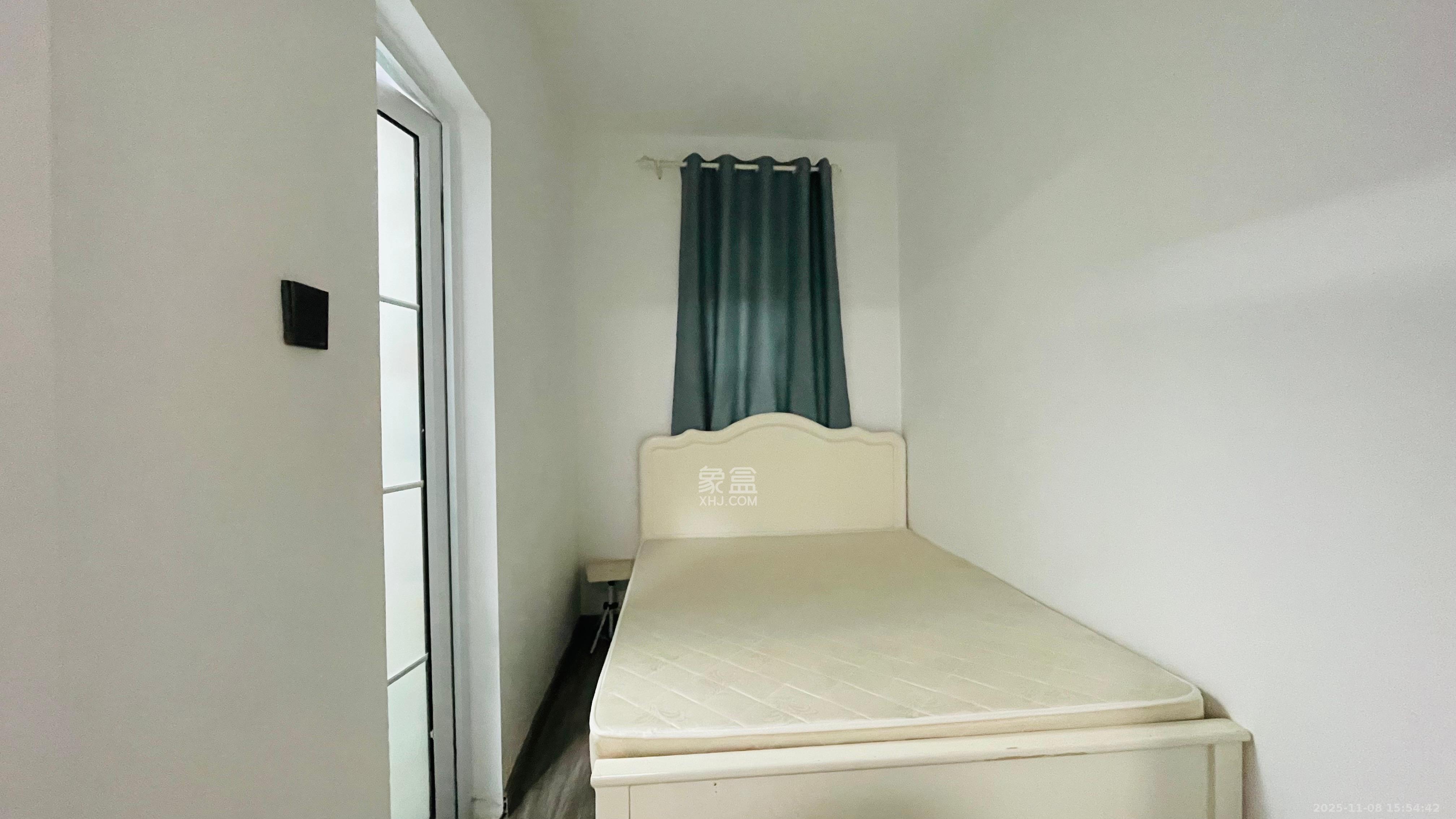 融创融公馆（融创臻苑）  4室2厅2卫    2200.0元/月室内图