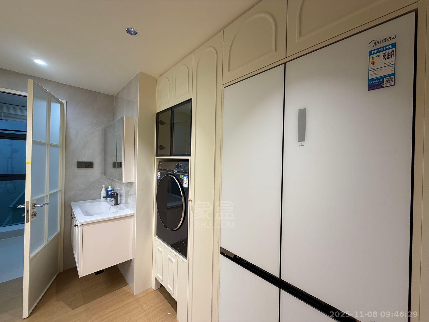 桂鑫汇文中心  2室2厅1卫    3000.0元/月室内图