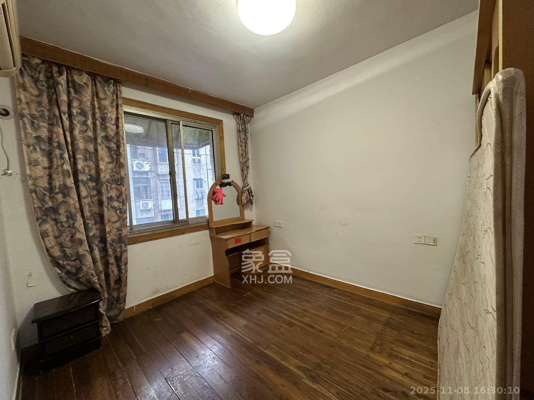 湘春路散盘  2室1厅1卫    1600.0元/月室内图