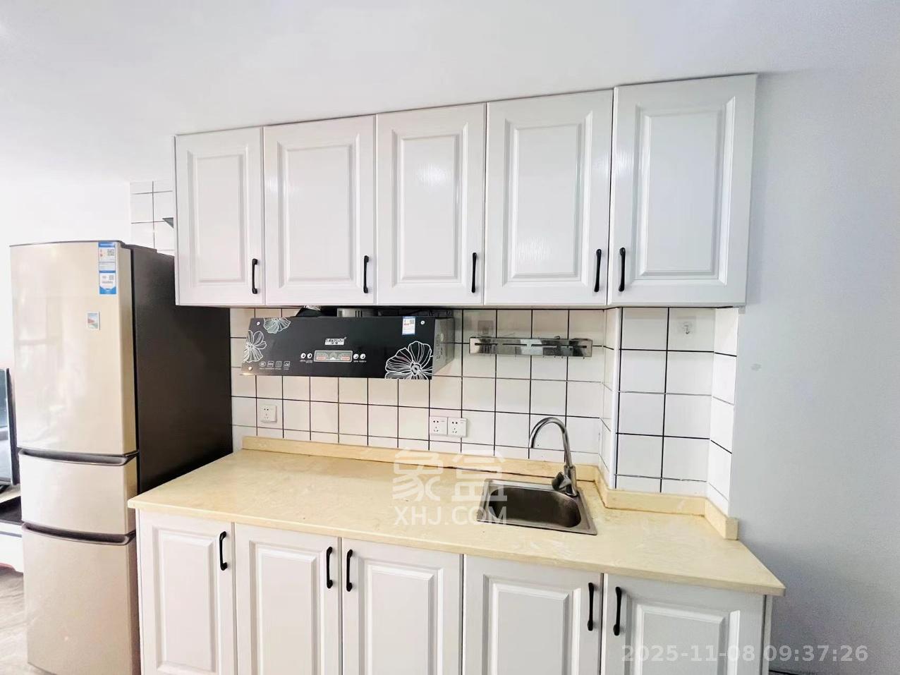 裕天国际商汇中心  1室0厅0卫    1600.0元/月室内图