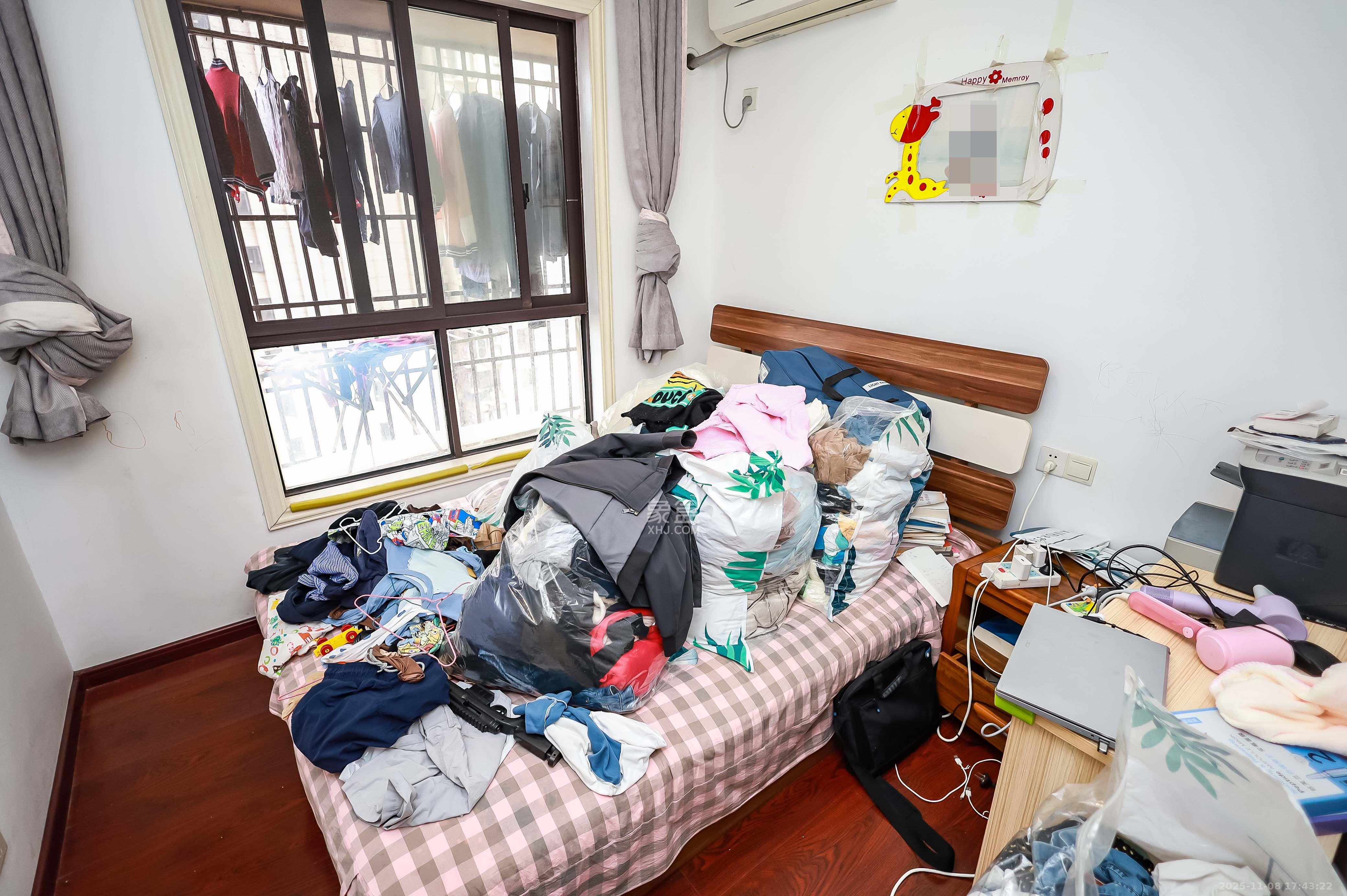 金科世界城  3室2厅1卫    2300.0元/月室内图