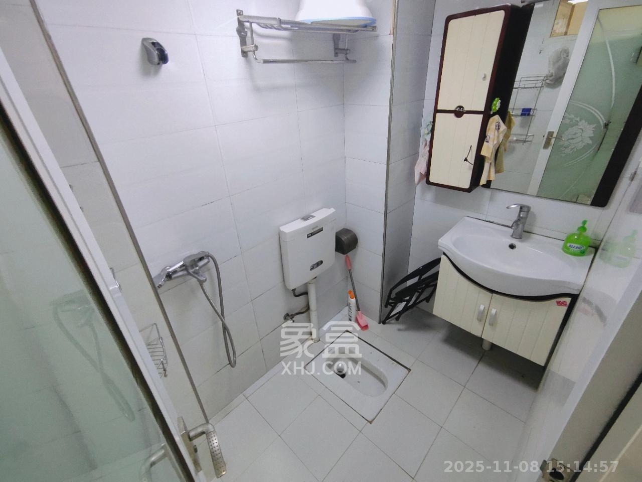 少帅府  1室1厅1卫    2000.0元/月室内图