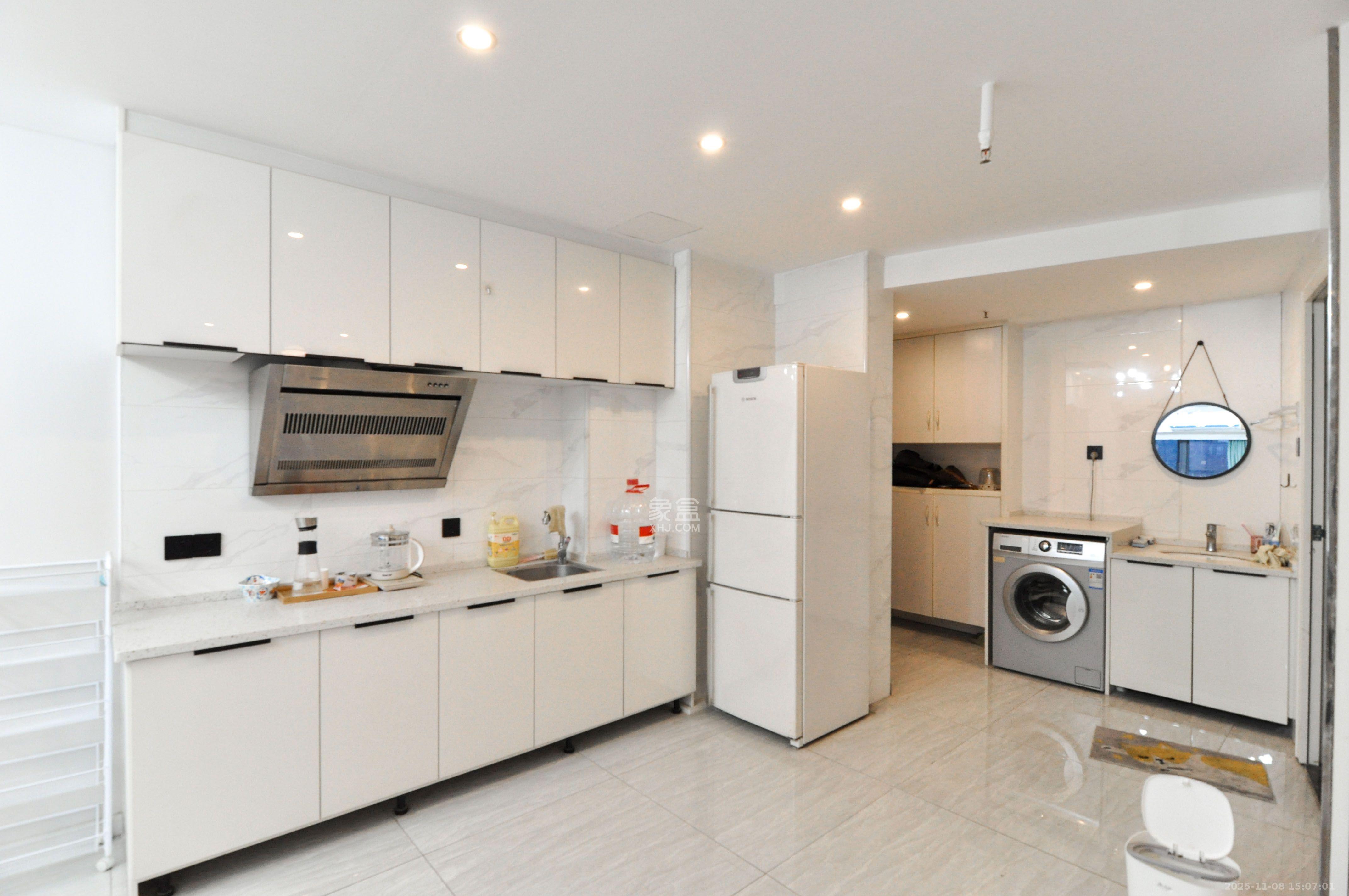 达美美立方  1室1厅1卫    2300.0元/月室内图